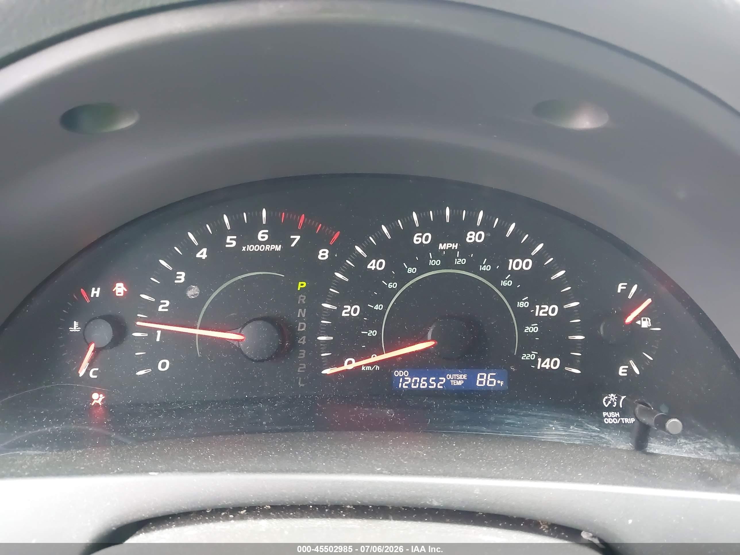 2009 Toyota Camry Le Silver vin: 4T1BE46K19U326367