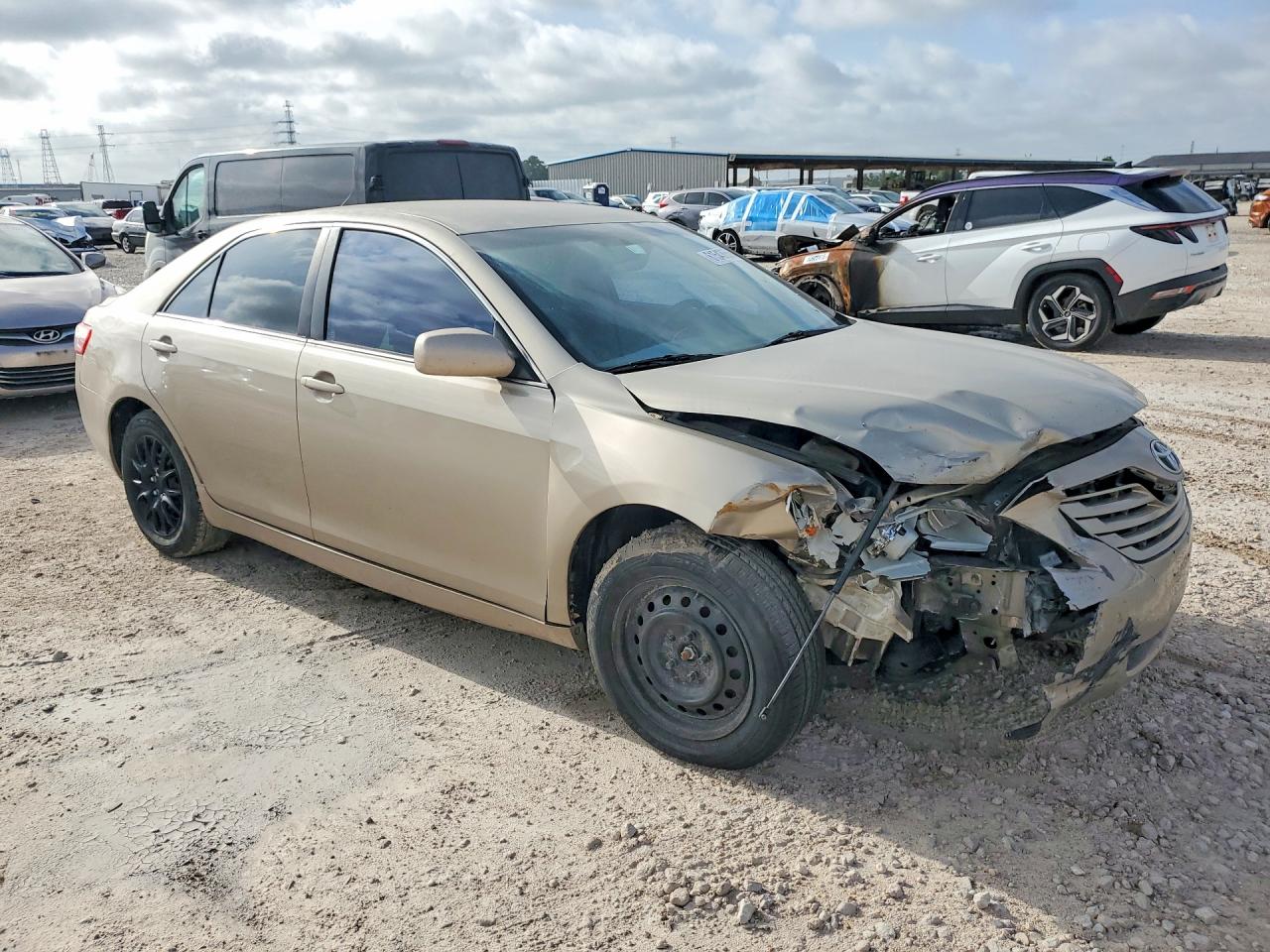 2009 Toyota Camry Le Золотой vin: 4T1BE46K19U399674