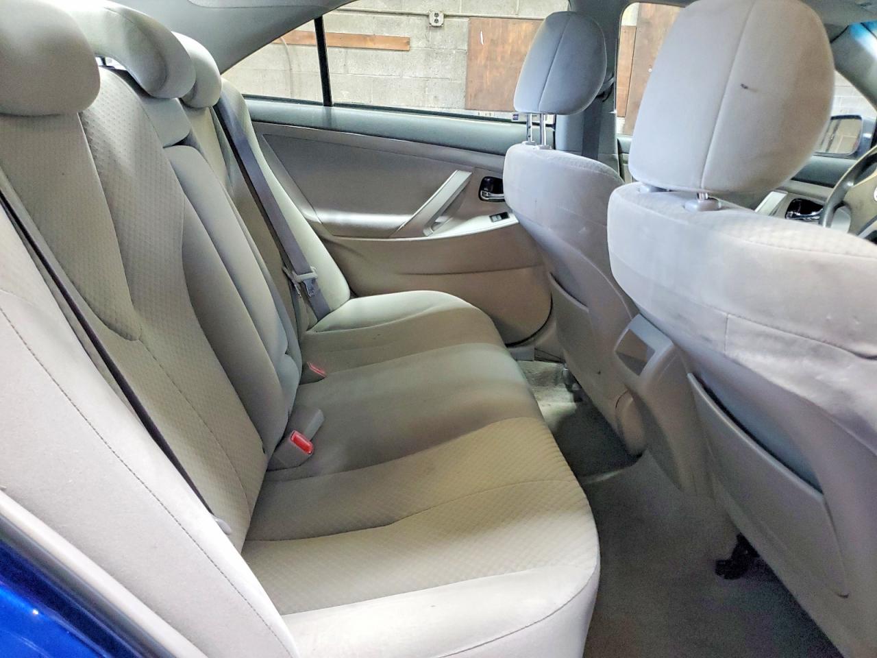 2009 Toyota Camry Base Blue vin: 4T1BE46K19U400614