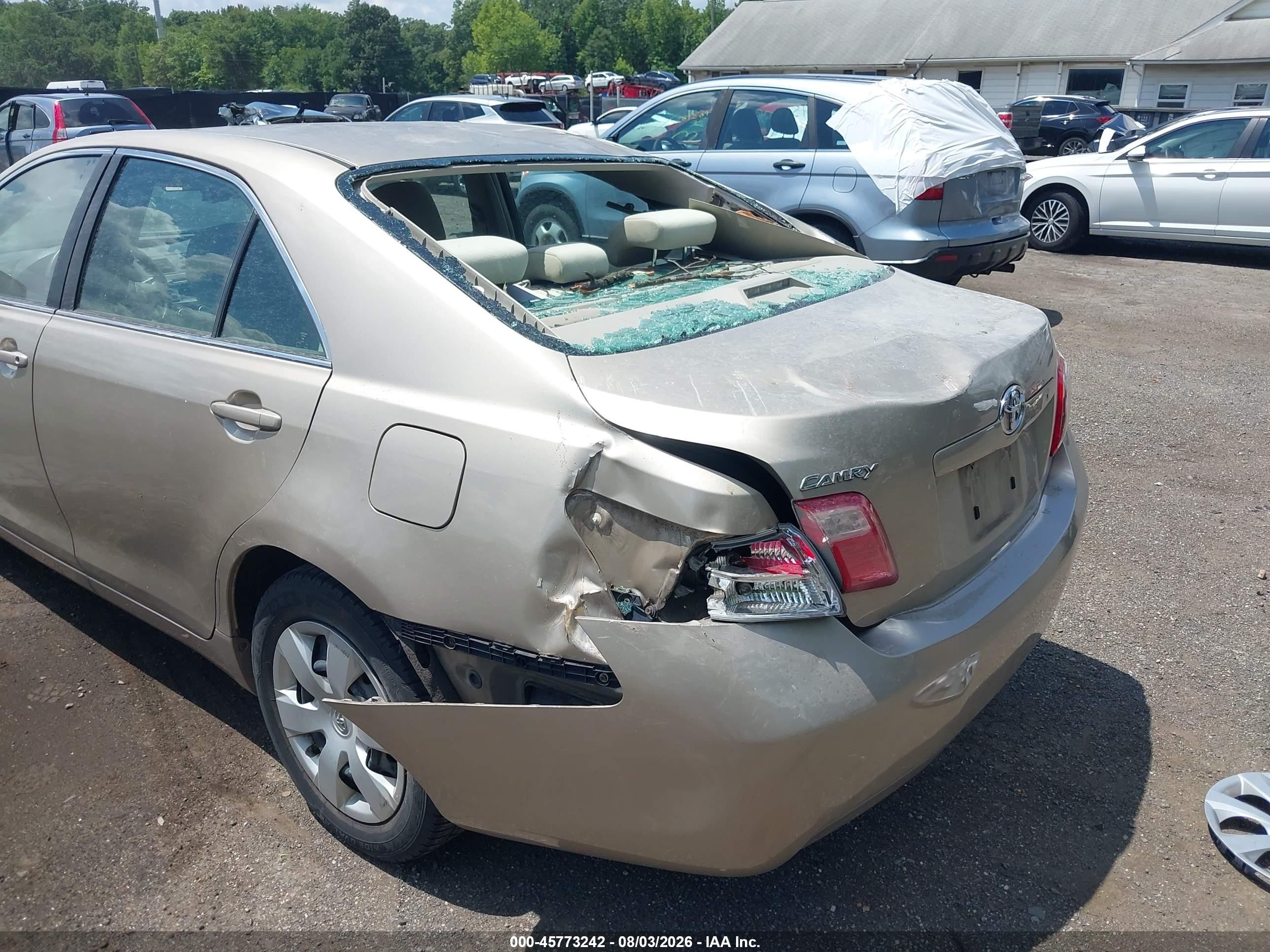 2009 Toyota Camry Gold vin: 4T1BE46K19U404601