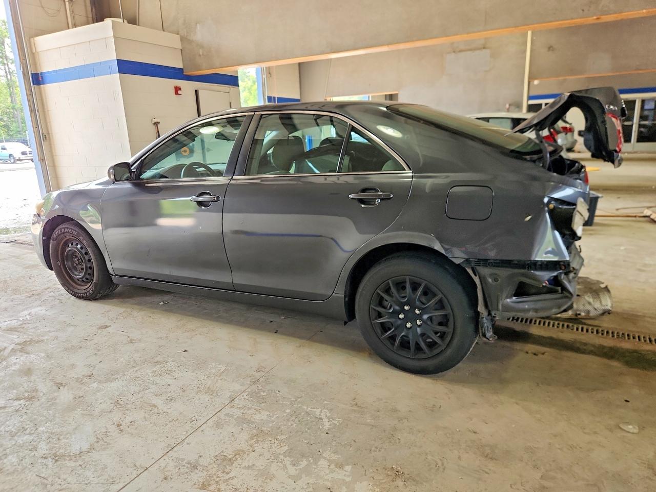 2009 Toyota Camry Le Серый vin: 4T1BE46K19U812080