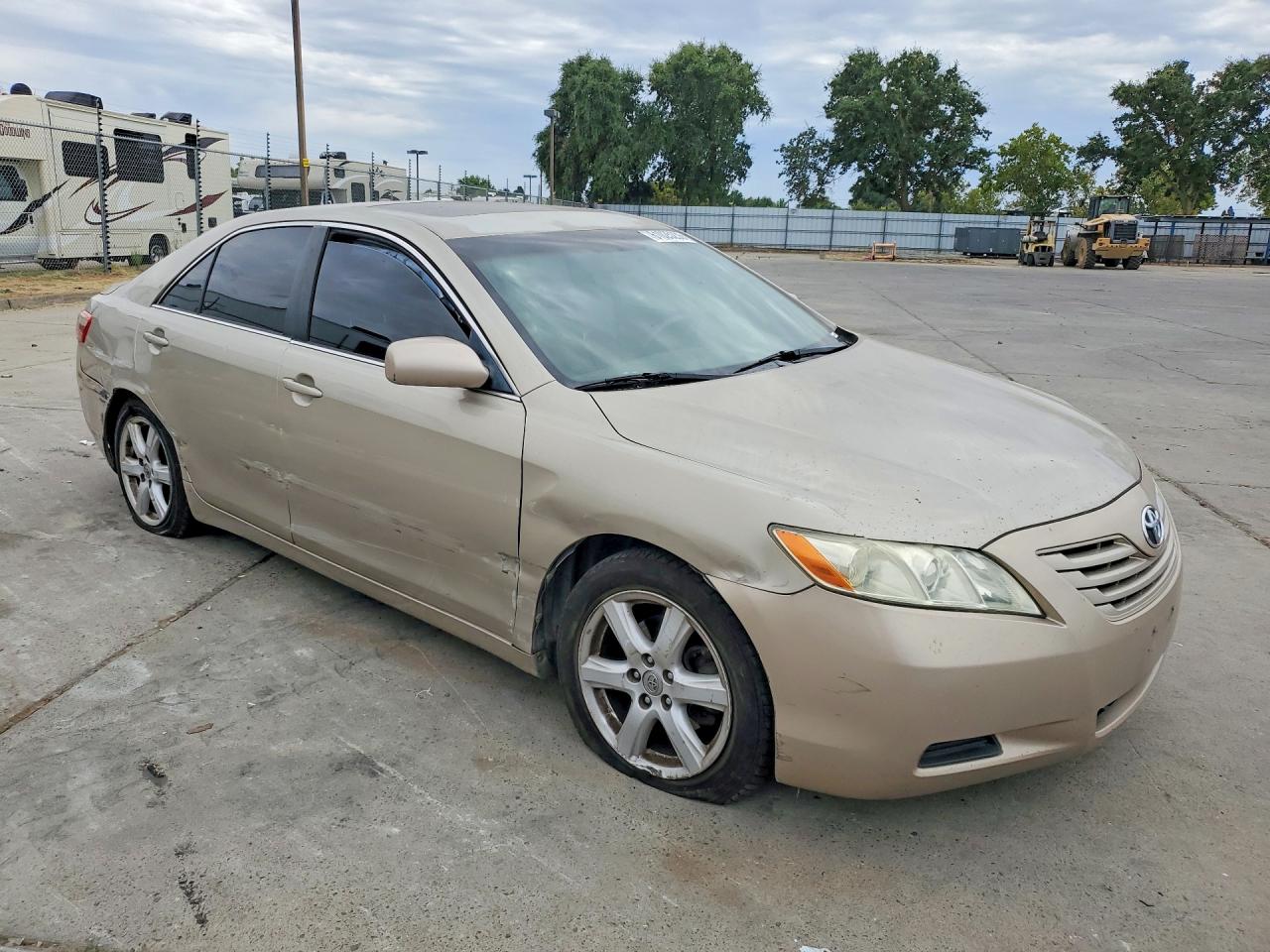 2009 Toyota Camry Le Tan vin: 4T1BE46K19U822141