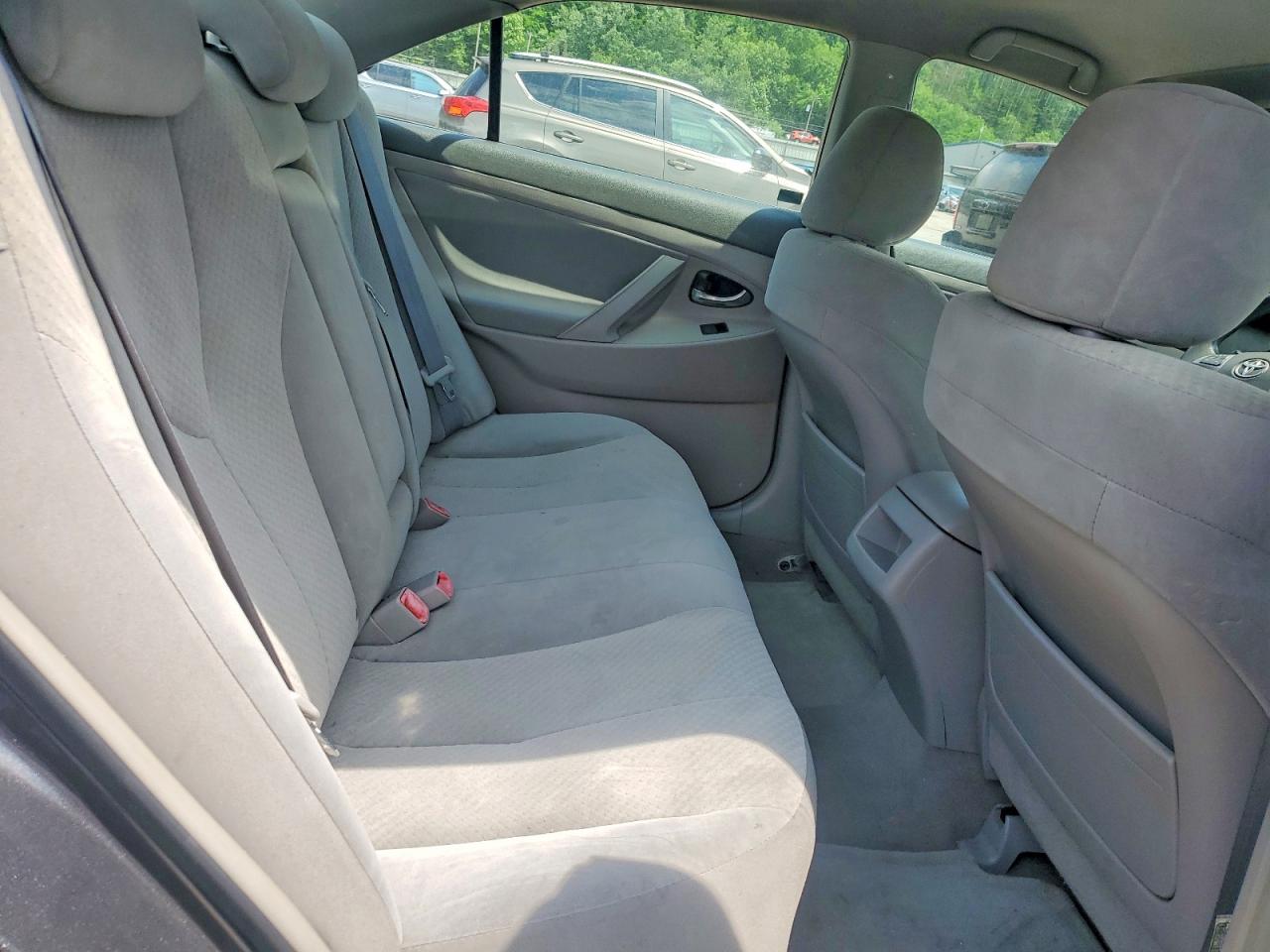 2009 Toyota Camry Le Серый vin: 4T1BE46K19U825945