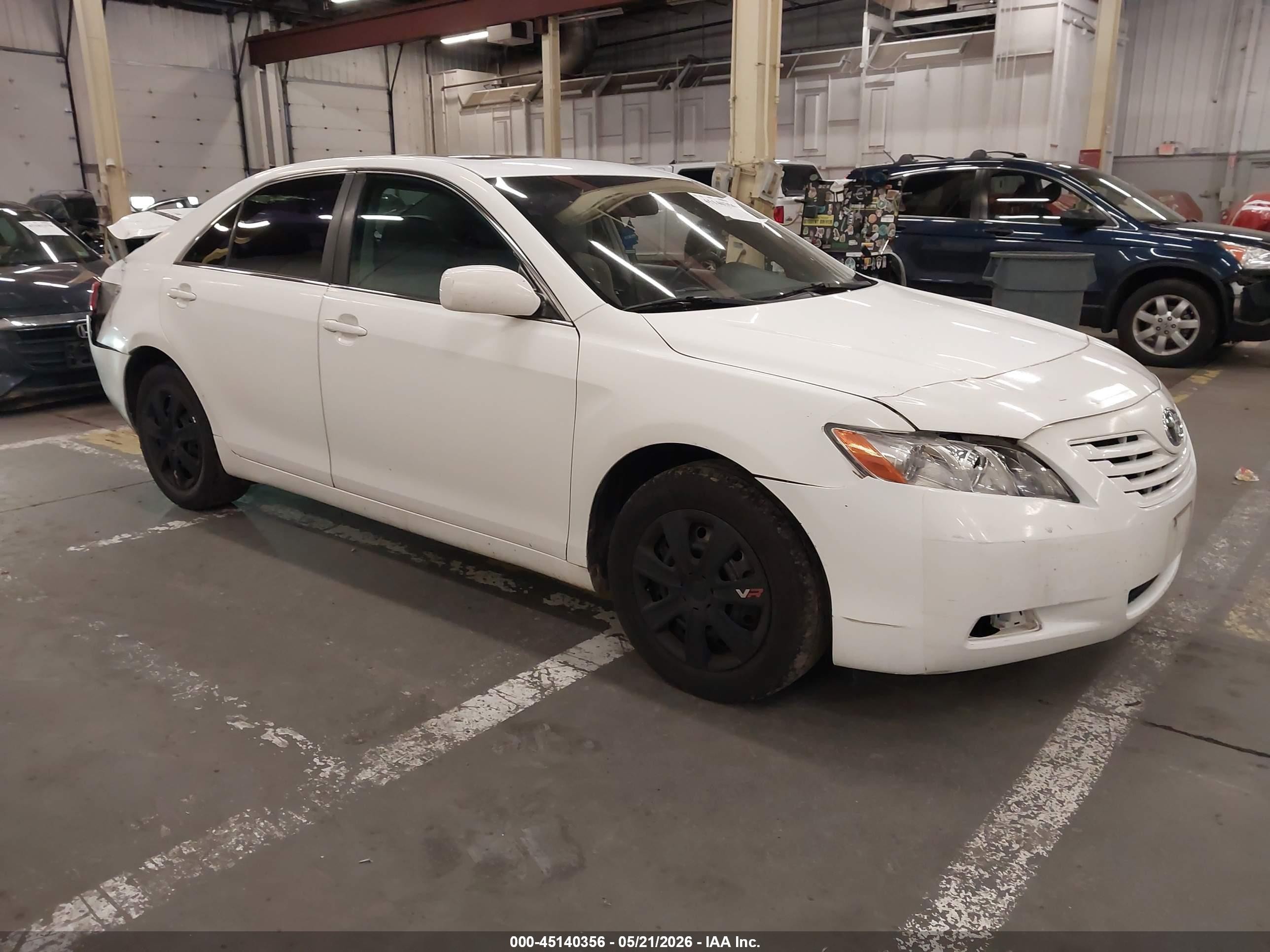 2009 Toyota Camry Le White vin: 4T1BE46K19U858623