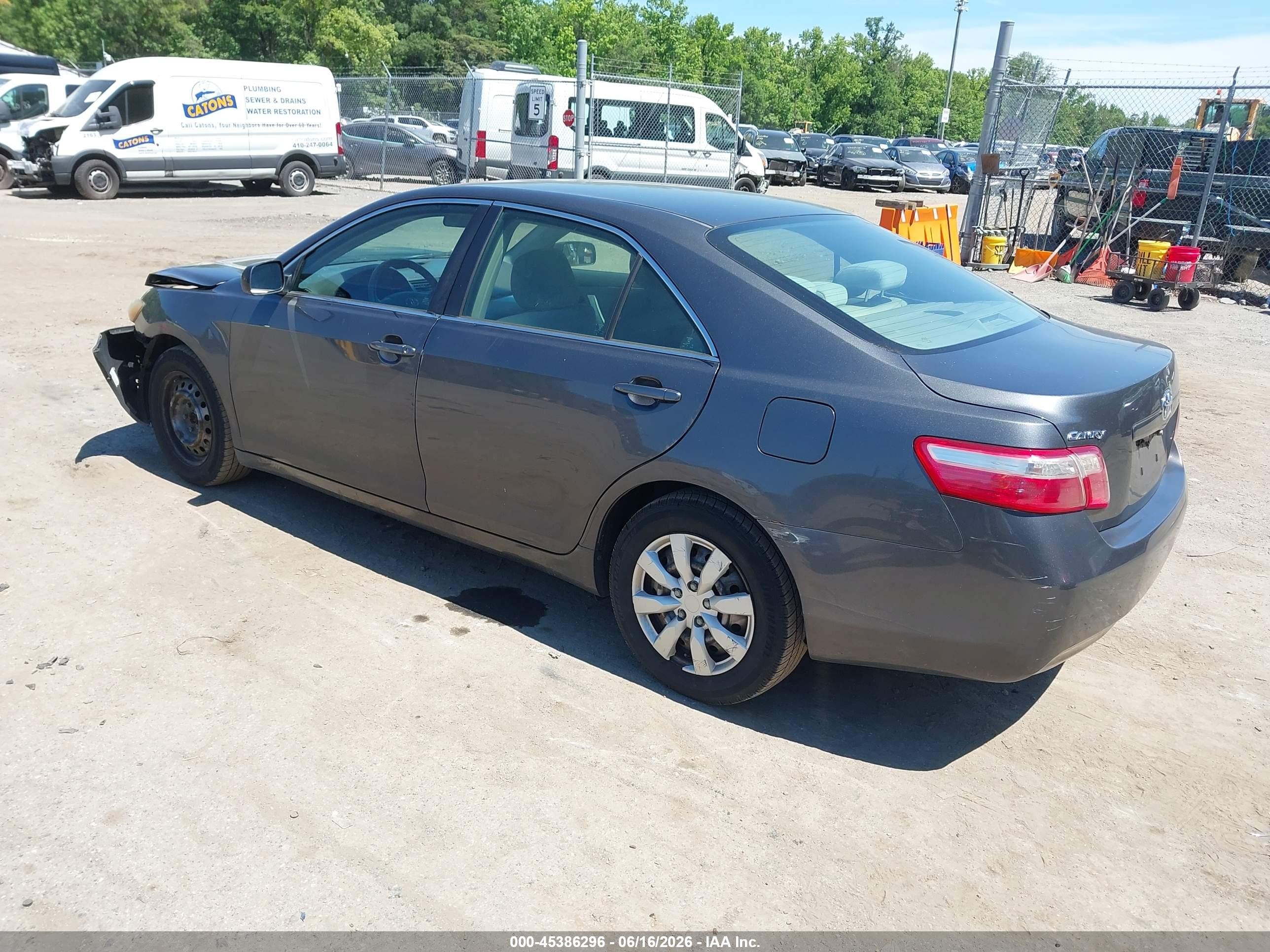 2009 Toyota Camry Le Gray vin: 4T1BE46K19U863272