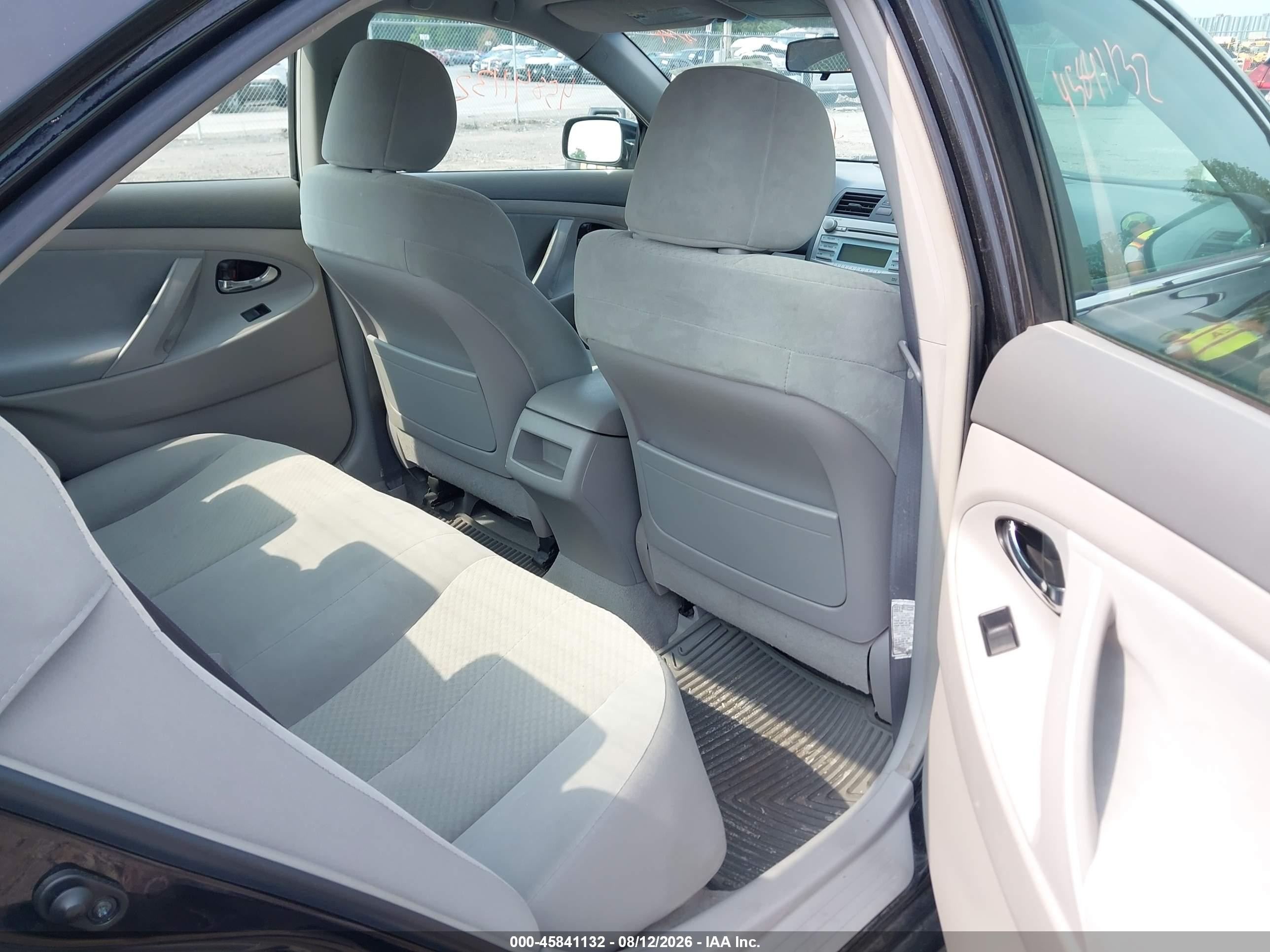 2009 Toyota Camry Le Черный vin: 4T1BE46K19U872599