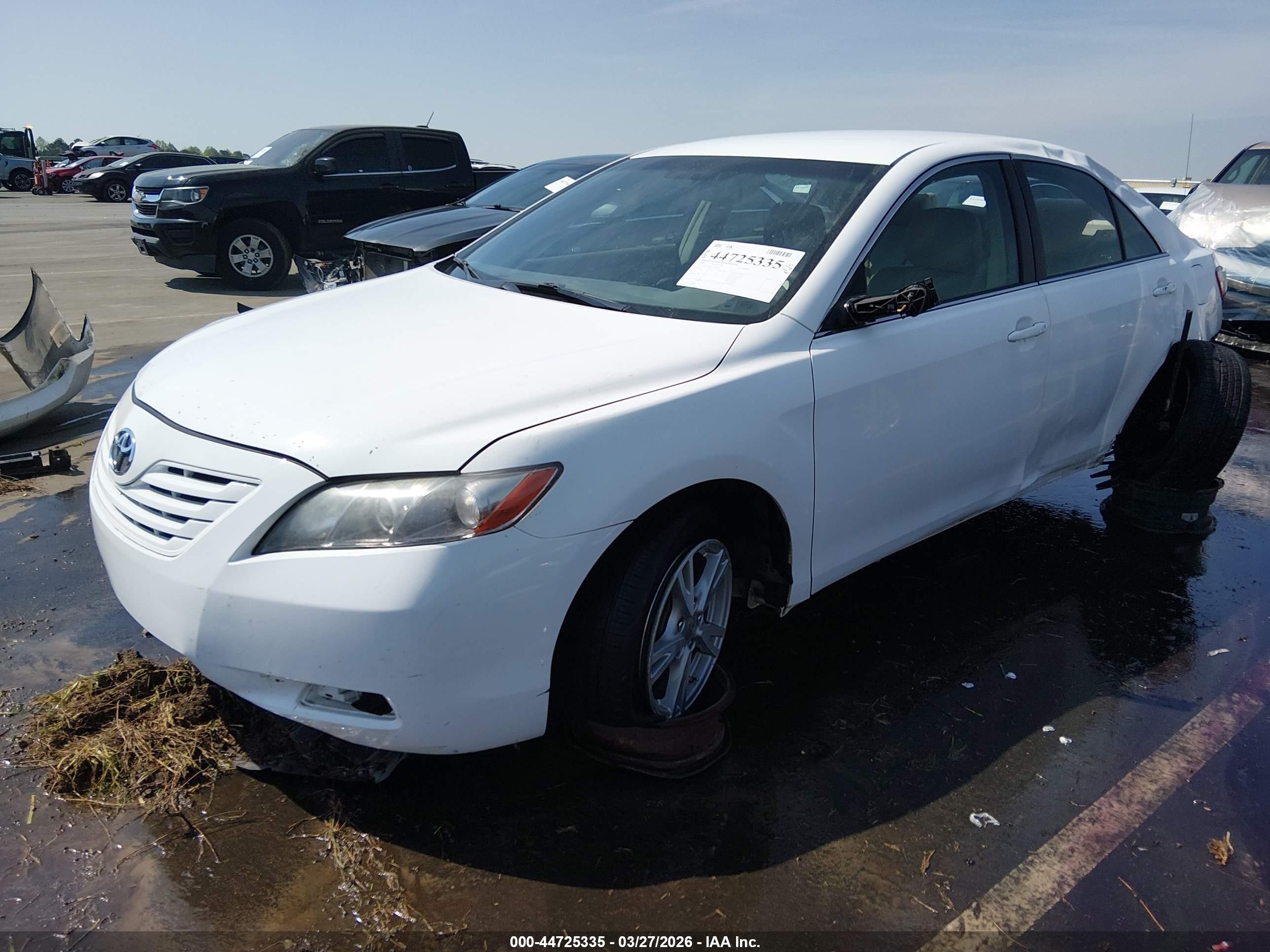 2009 Toyota Camry Le White vin: 4T1BE46K19U878564