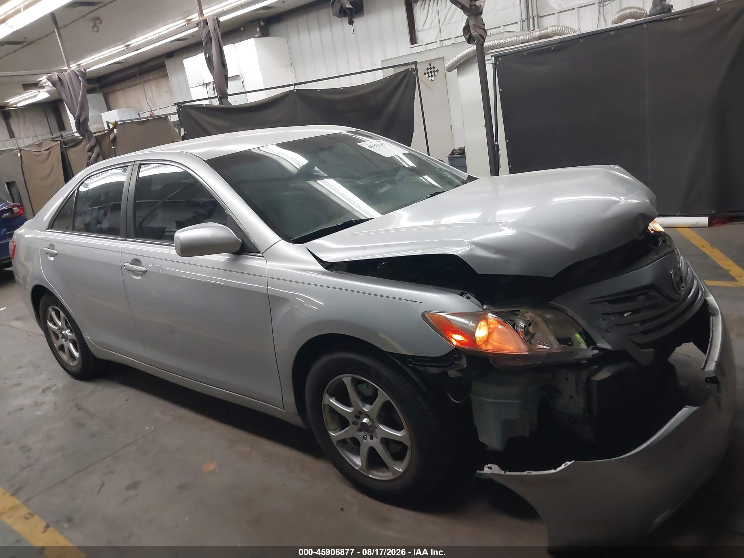 2009 Toyota Camry   Silver vin: 4T1BE46K19U890598