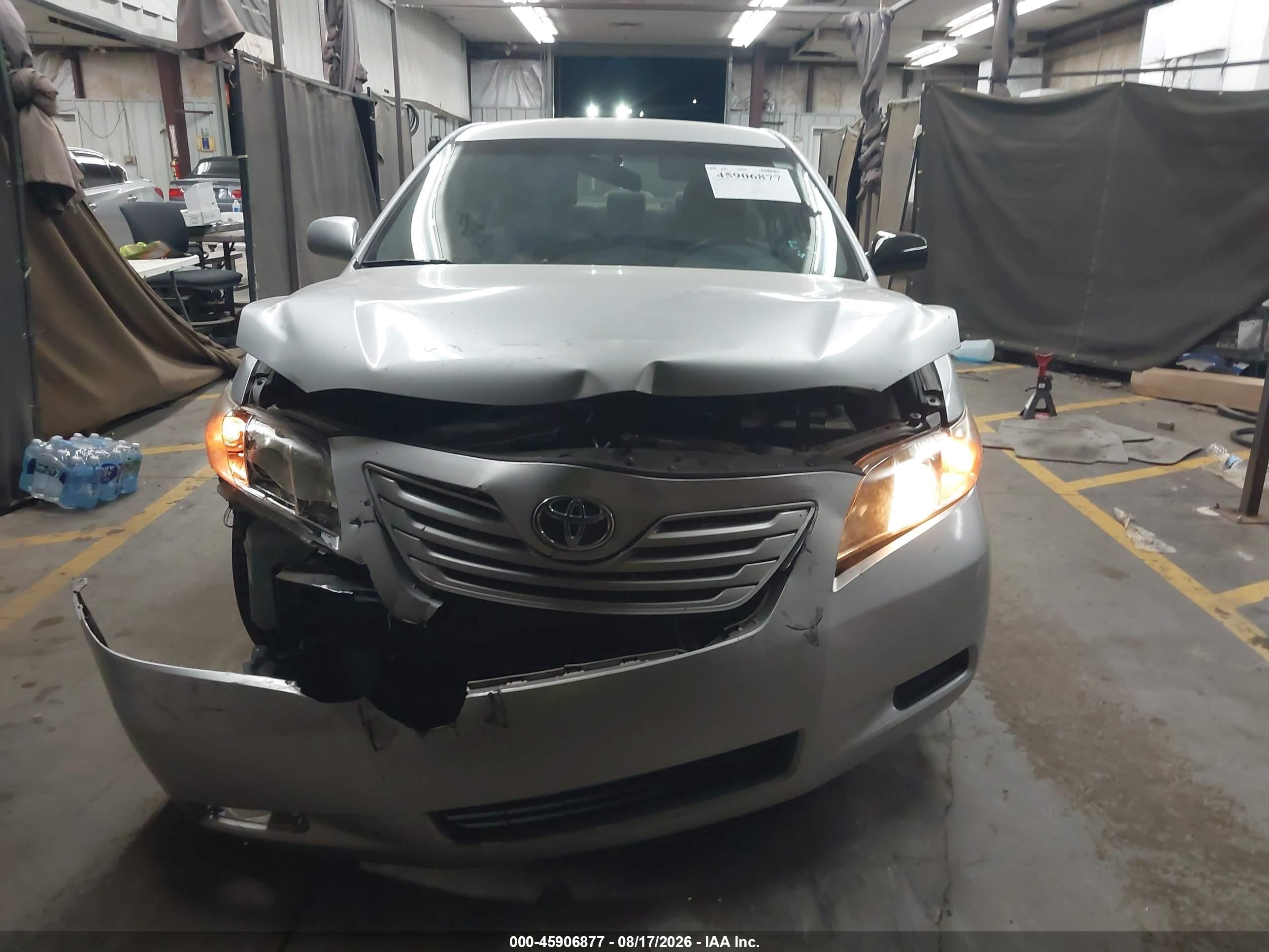 2009 Toyota Camry   Silver vin: 4T1BE46K19U890598