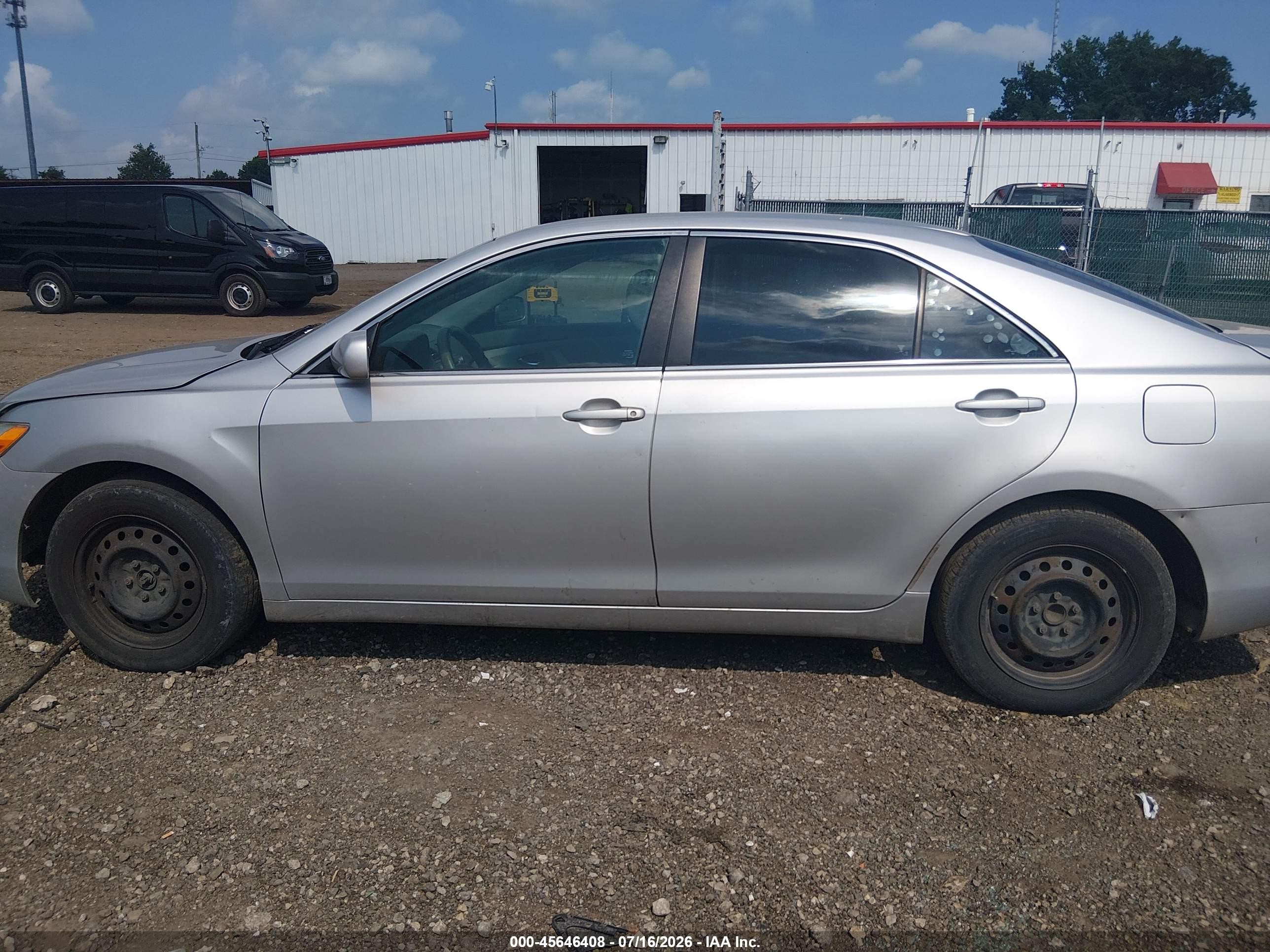 2009 Toyota Camry Le Silver vin: 4T1BE46K19U891508