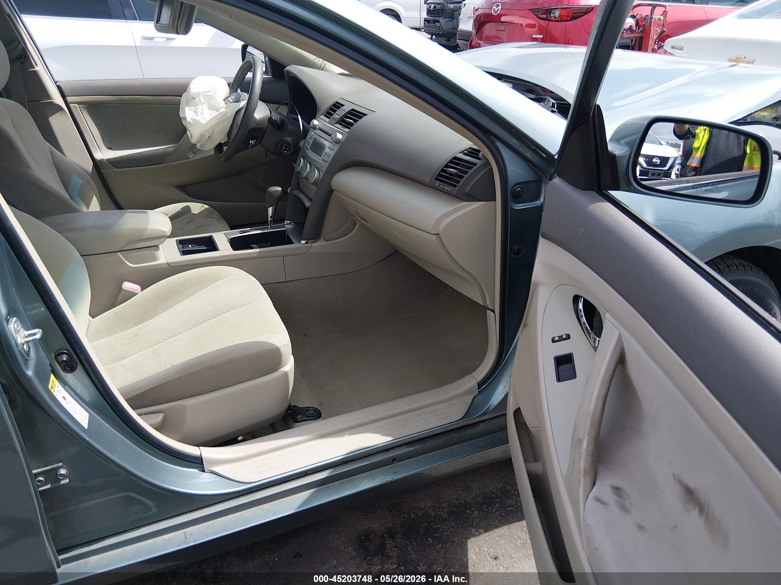 2009 Toyota Camry Le Blue vin: 4T1BE46K19U913166