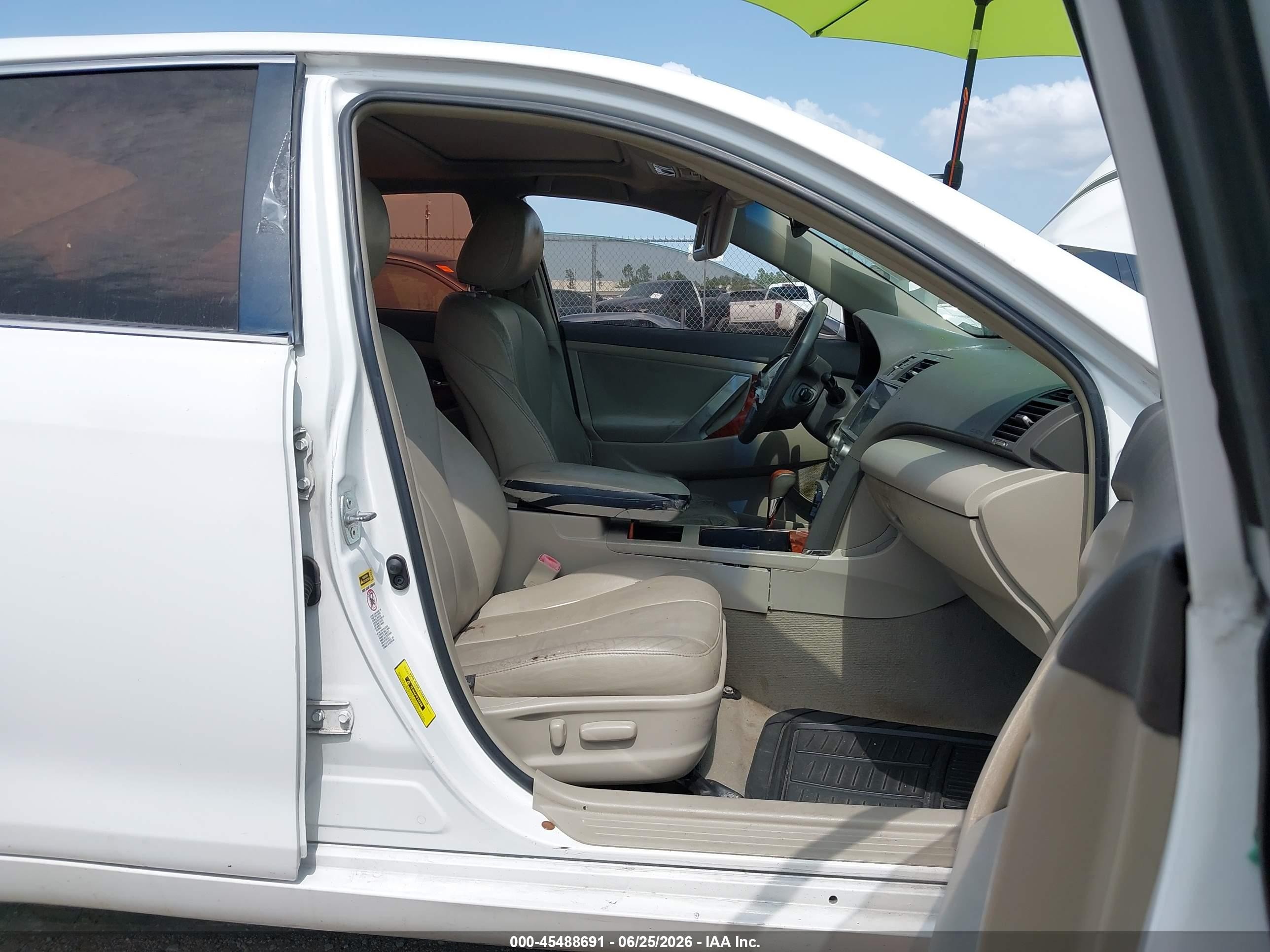 2009 Toyota Camry Xle Белый vin: 4T1BE46K19U914530