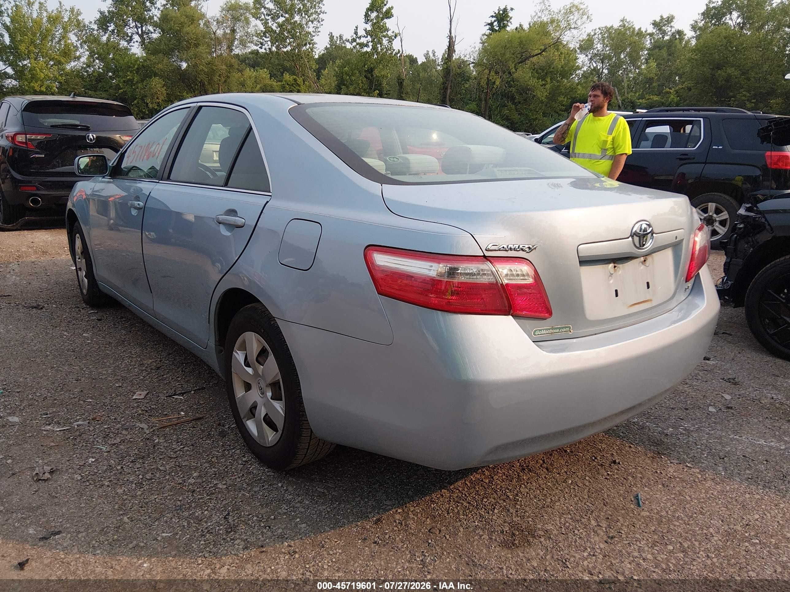 2009 Toyota Camry Le Gray vin: 4T1BE46K19U919405