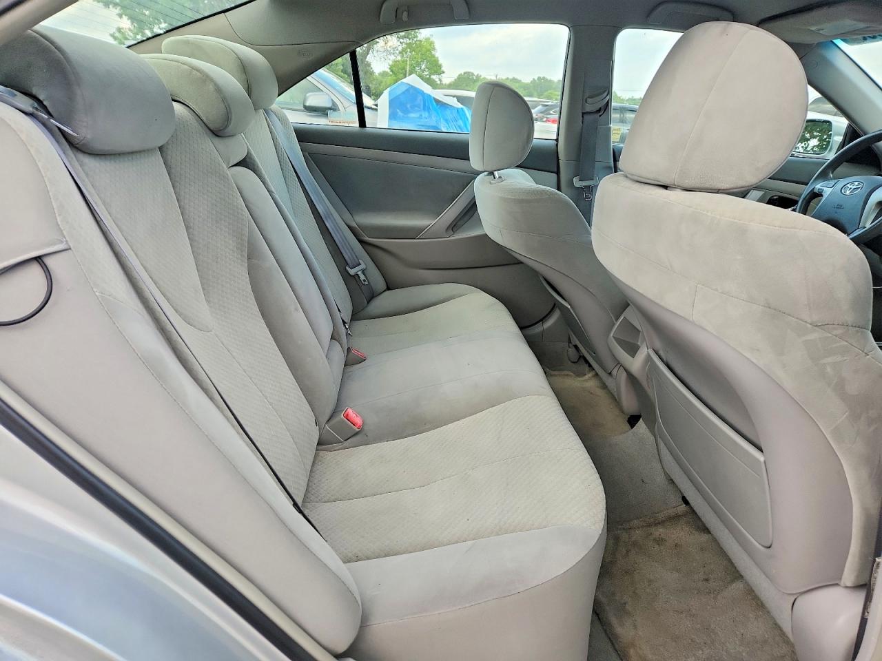 2007 Toyota Camry Le Silver vin: 4T1BE46K27U046065