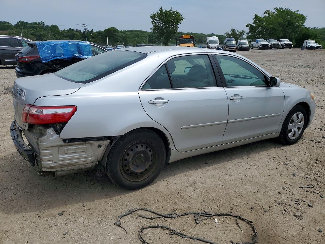 2007 Toyota Camry Le Silver vin: 4T1BE46K27U089501