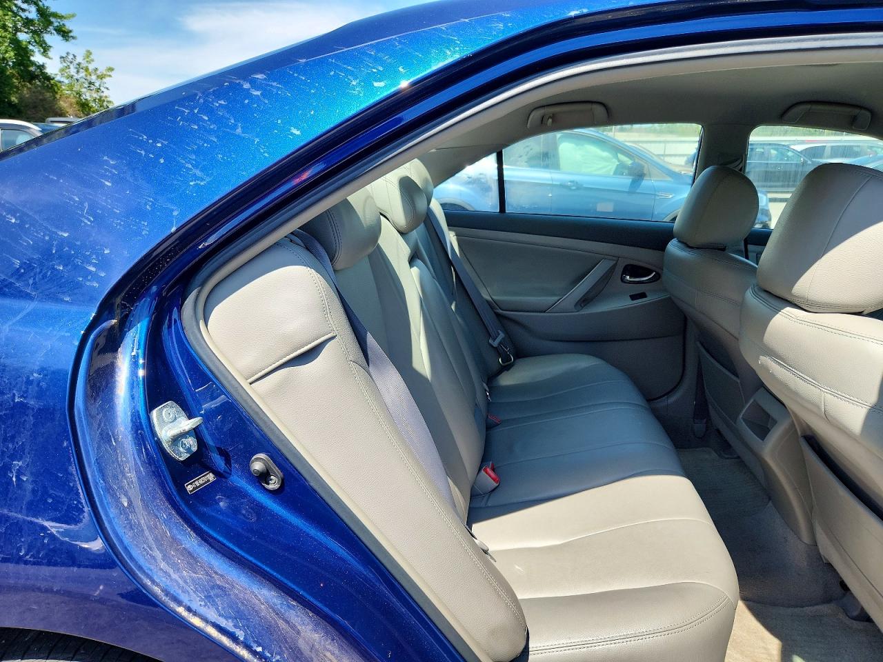 2007 Toyota Camry Le Blue vin: 4T1BE46K27U110590