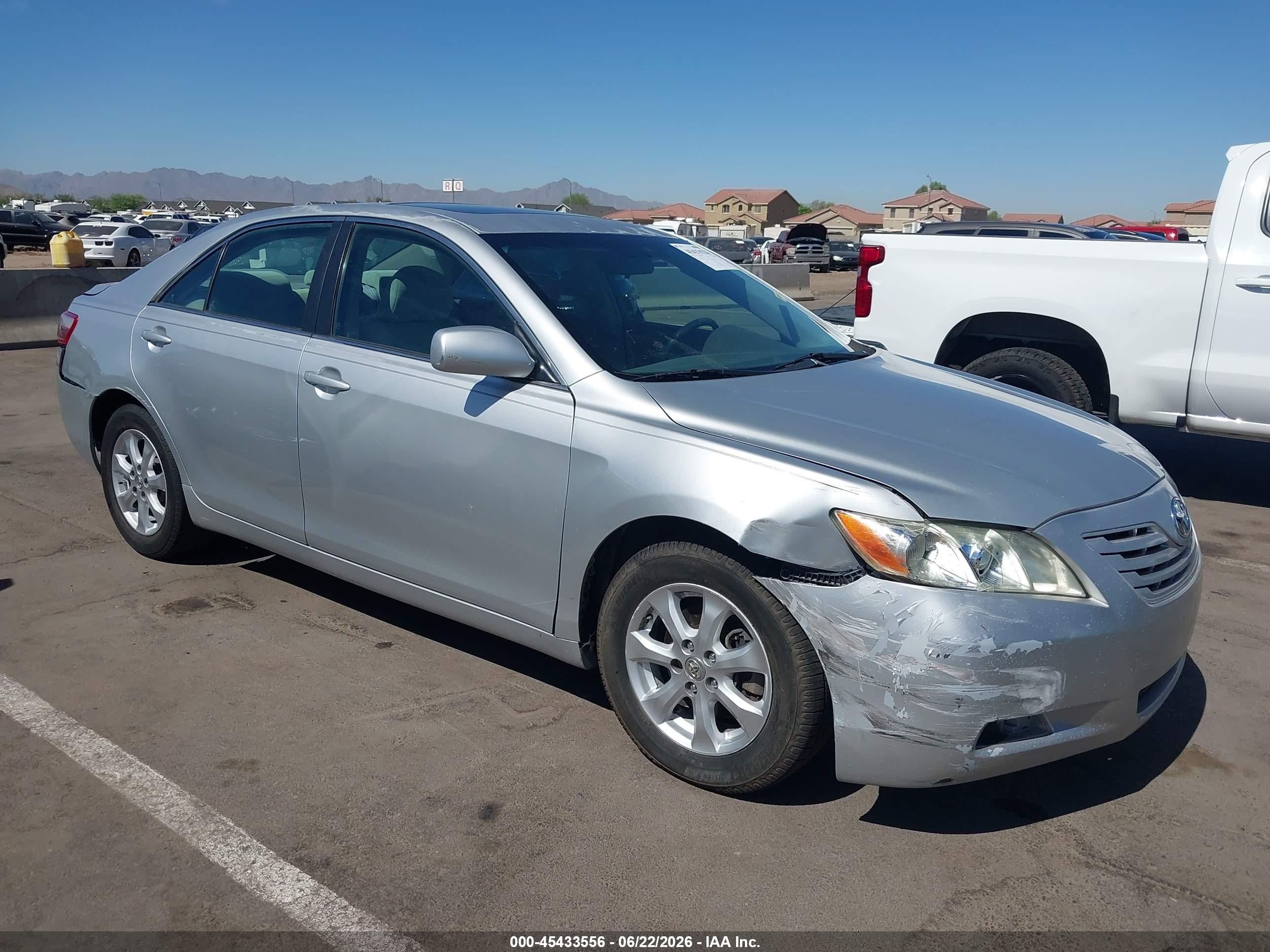 2007 Toyota Camry Le Silver vin: 4T1BE46K27U111044