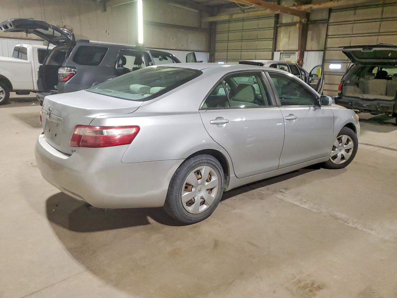 2007 Toyota Camry Le Silver vin: 4T1BE46K27U156565