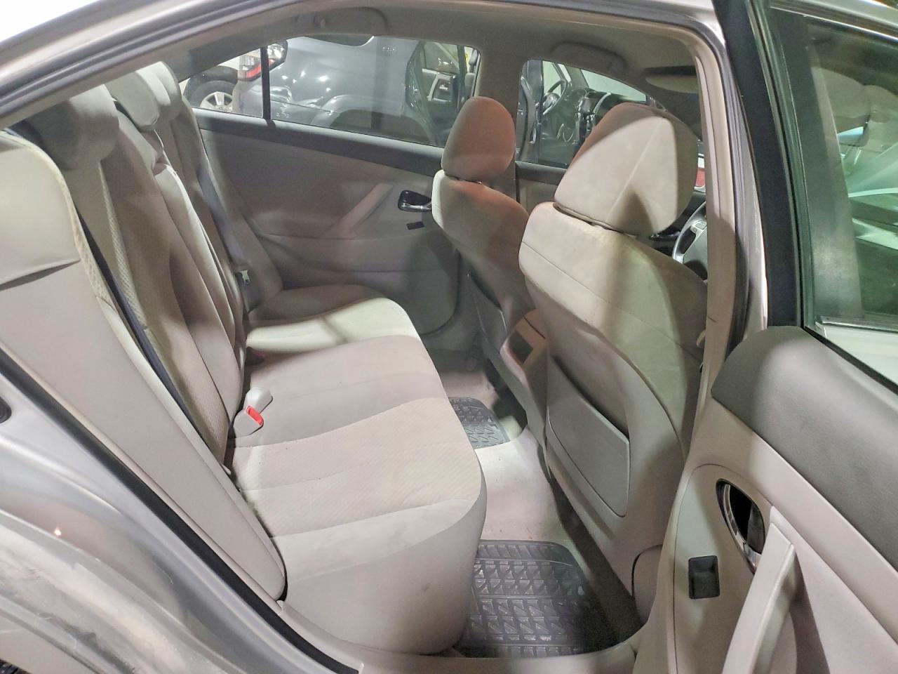 2007 Toyota Camry Le Silver vin: 4T1BE46K27U156565