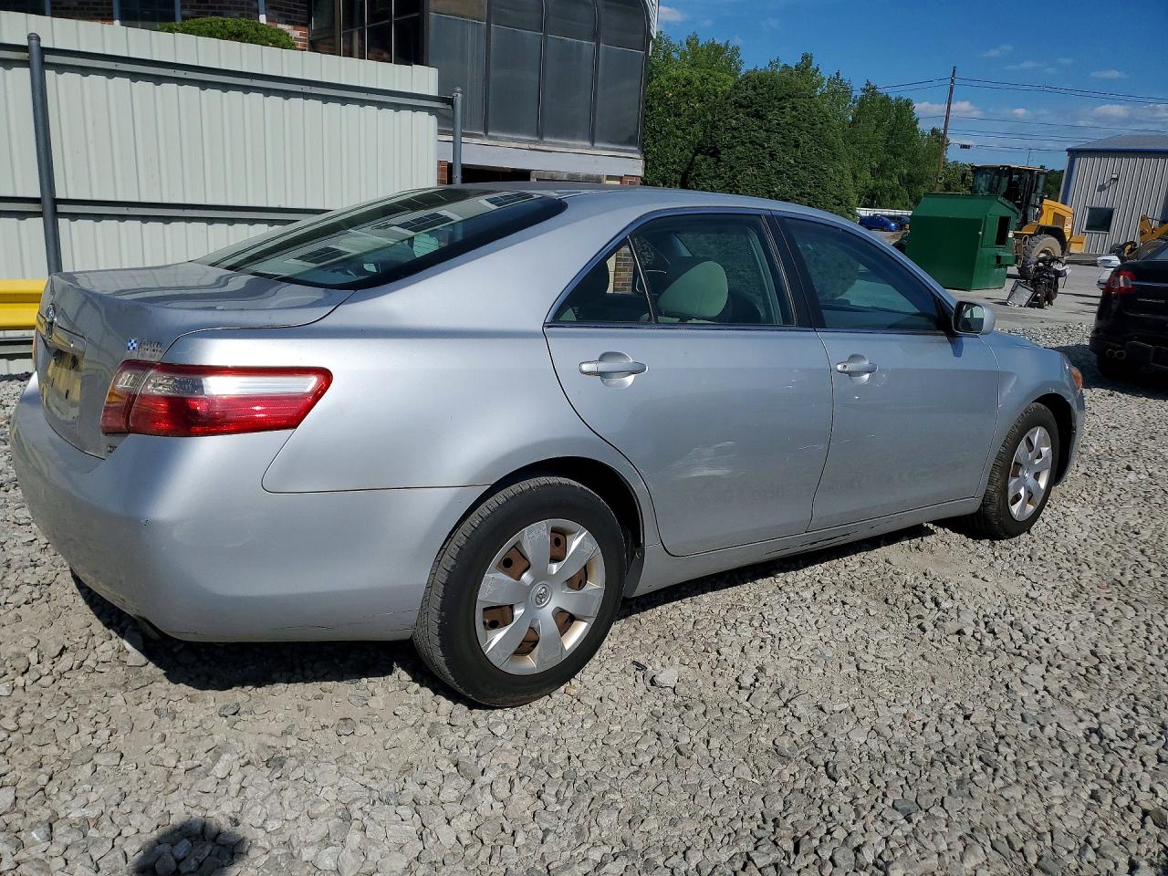 2007 Toyota Camry Ce Silver vin: 4T1BE46K27U171728
