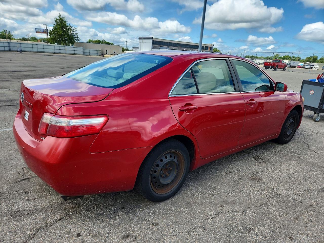 2007 Toyota Camry Le Red vin: 4T1BE46K27U175150