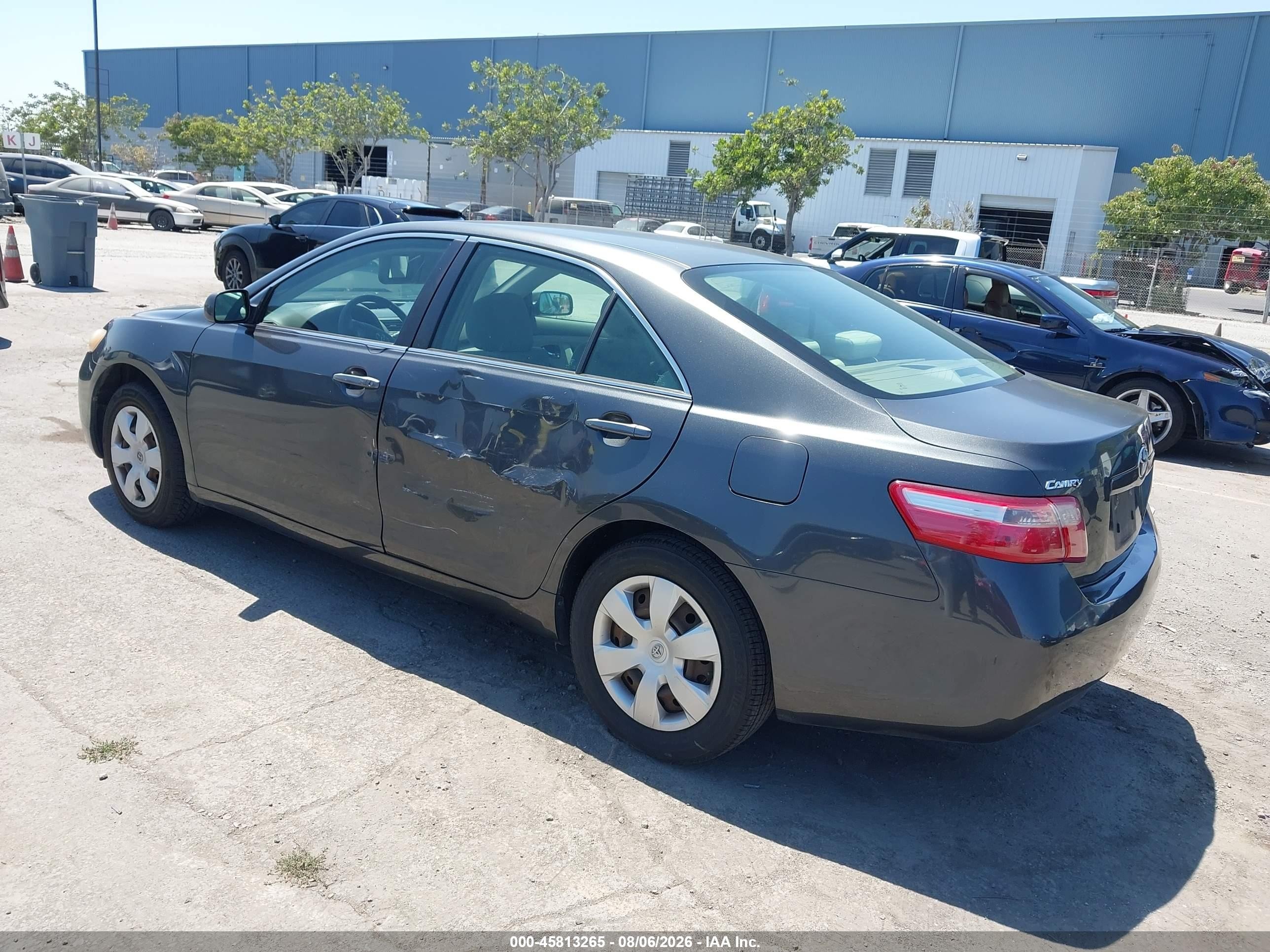 2007 Toyota Camry Le Gray vin: 4T1BE46K27U504736