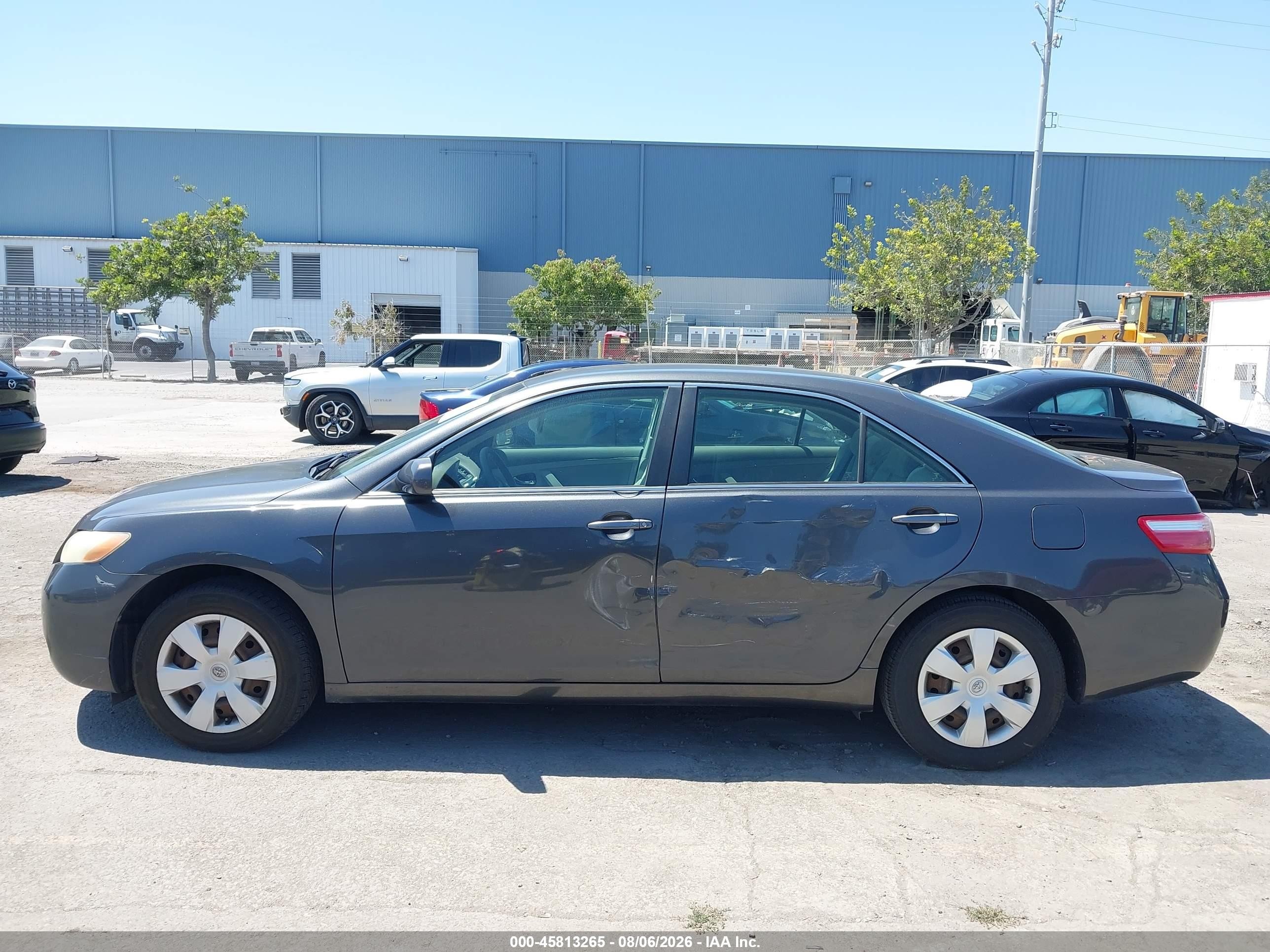 2007 Toyota Camry Le Gray vin: 4T1BE46K27U504736