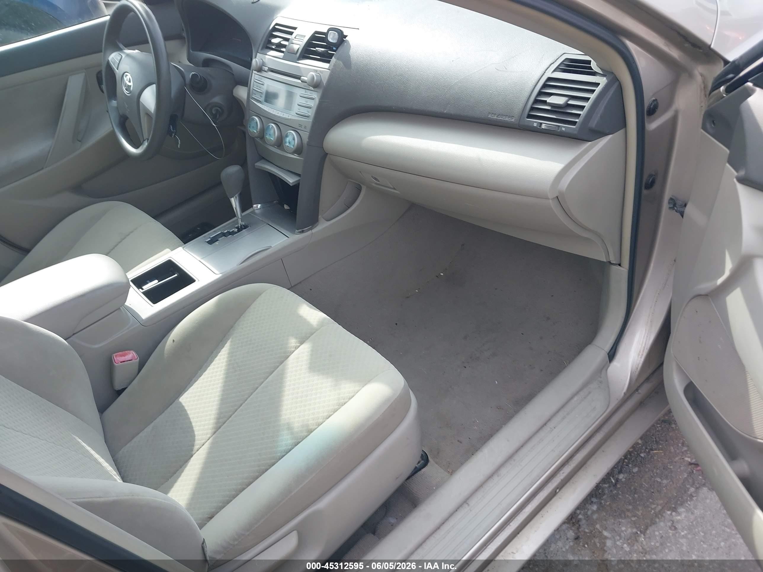 2007 Toyota Camry Ce Gold vin: 4T1BE46K27U505322