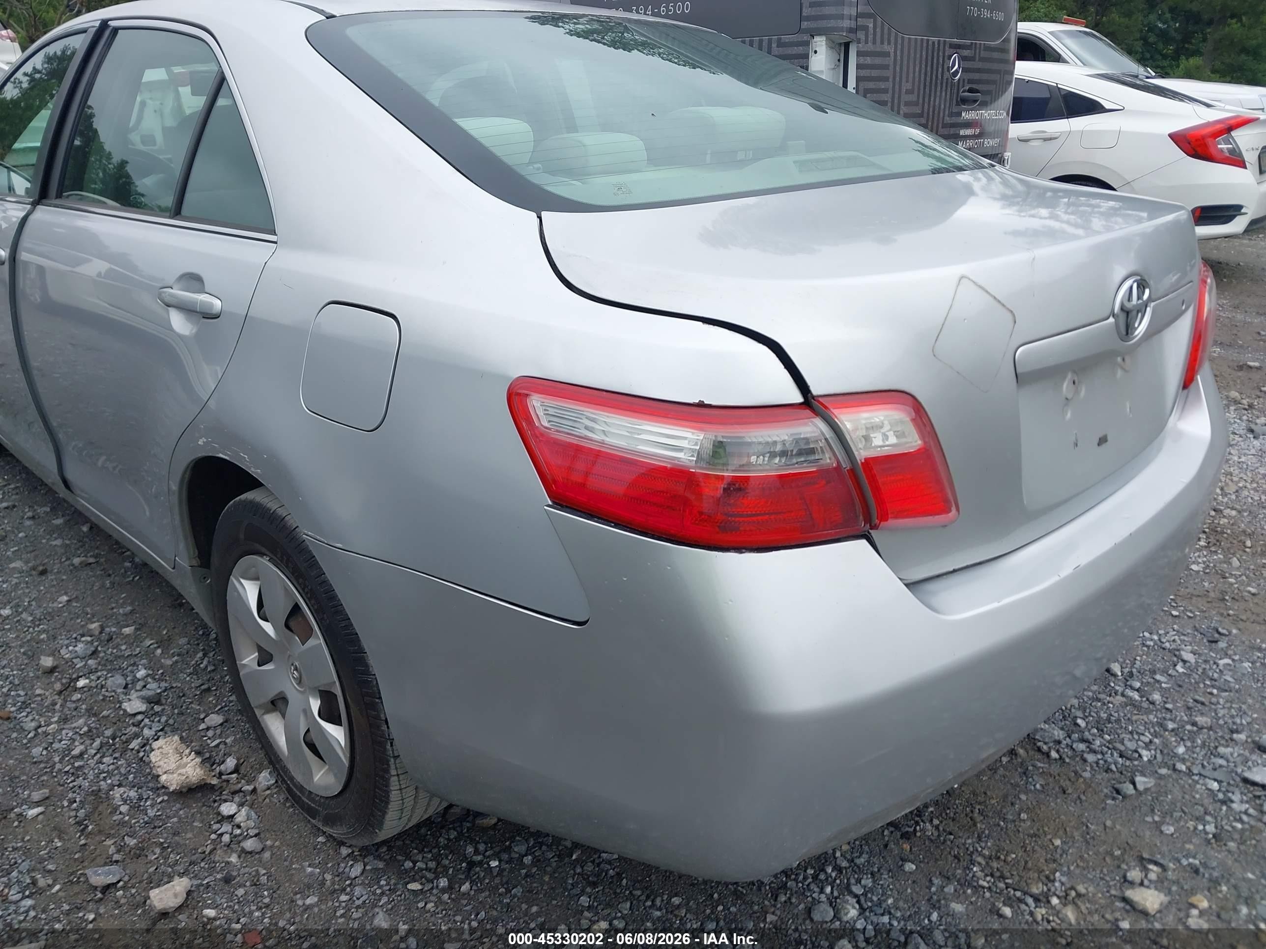 2007 Toyota Camry Le Silver vin: 4T1BE46K27U551703