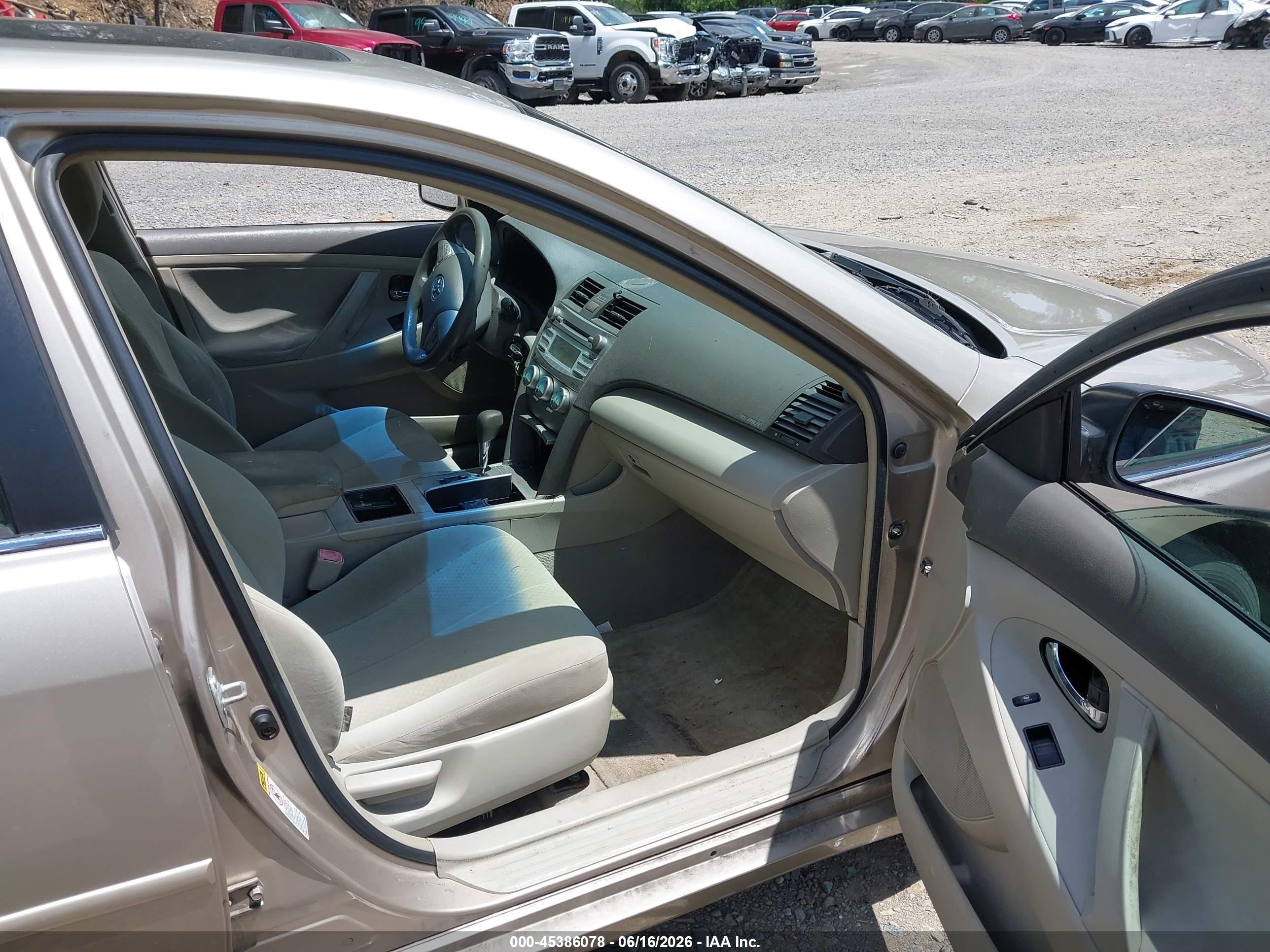 2007 Toyota Camry Le Beige vin: 4T1BE46K27U558618