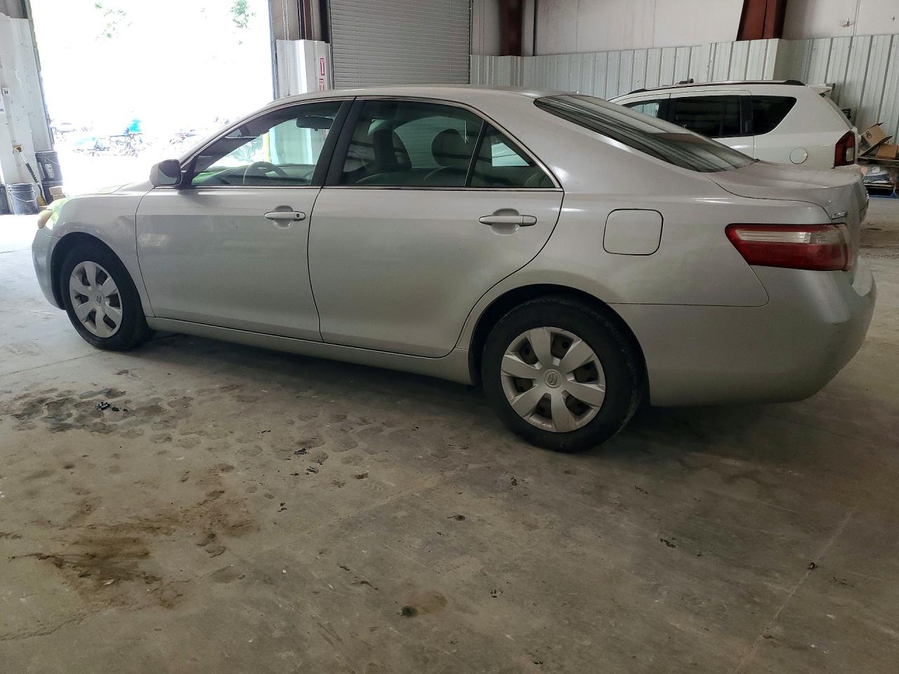 2007 Toyota Camry Le Silver vin: 4T1BE46K27U559669
