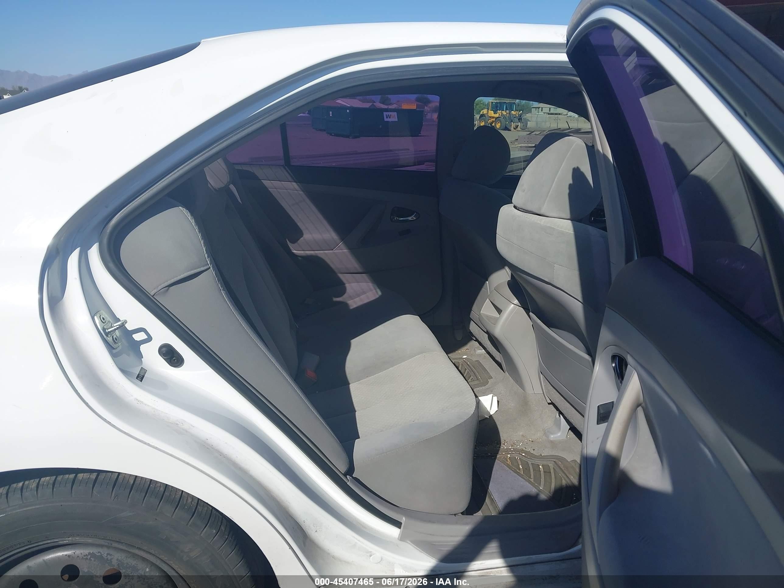 2007 Toyota Camry Le White vin: 4T1BE46K27U566122