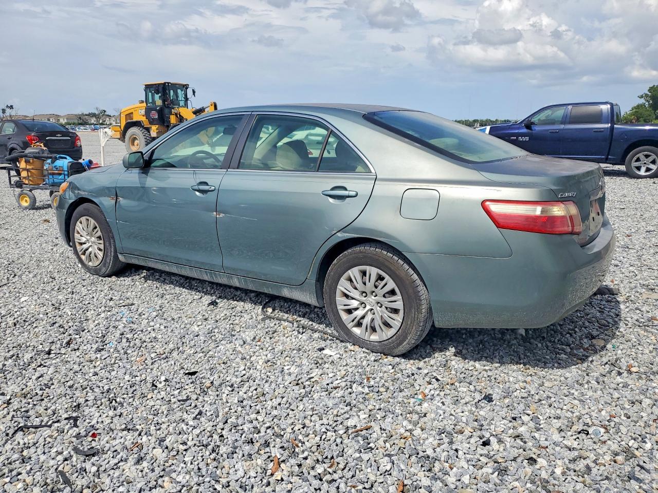 2007 Toyota Camry Le Green vin: 4T1BE46K27U569926