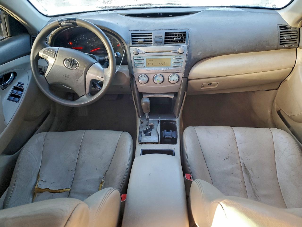 2007 Toyota Camry Le White vin: 4T1BE46K27U601998