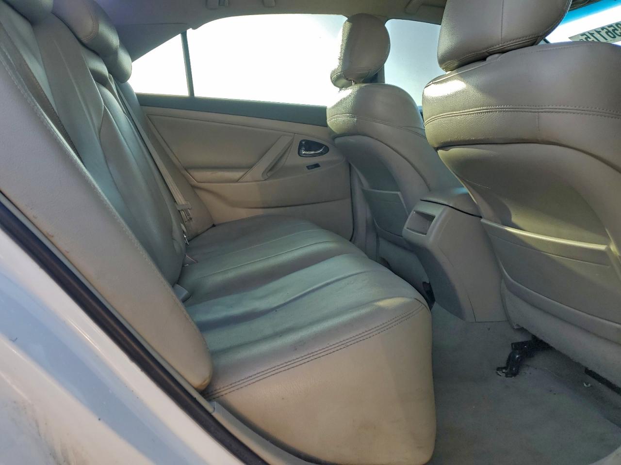 2007 Toyota Camry Le White vin: 4T1BE46K27U601998