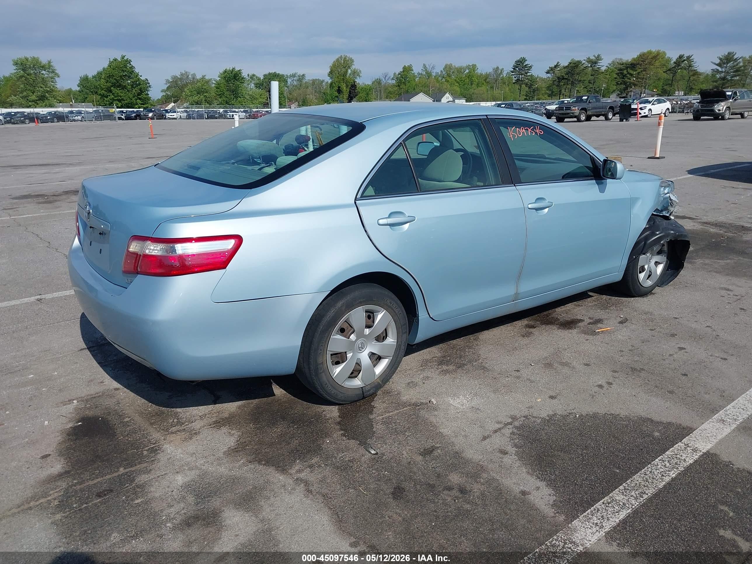 2007 Toyota Camry Le Blue vin: 4T1BE46K27U615089