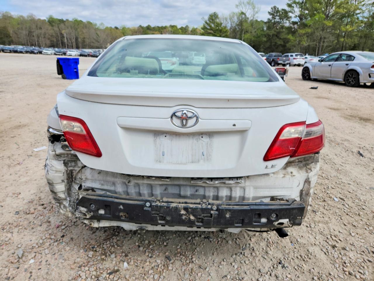 2007 Toyota Camry Le White vin: 4T1BE46K27U616467