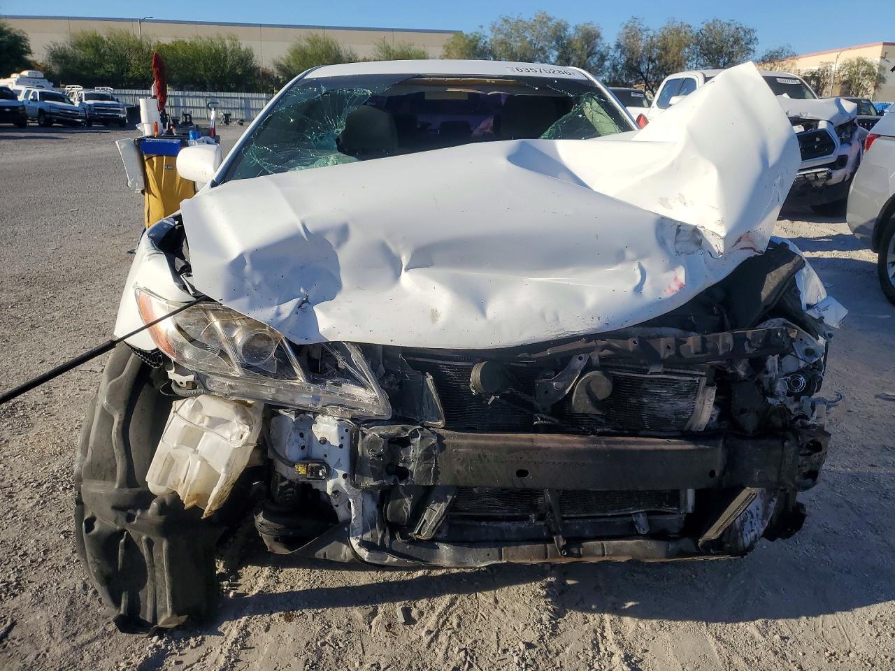2007 Toyota Camry Le White vin: 4T1BE46K27U670545