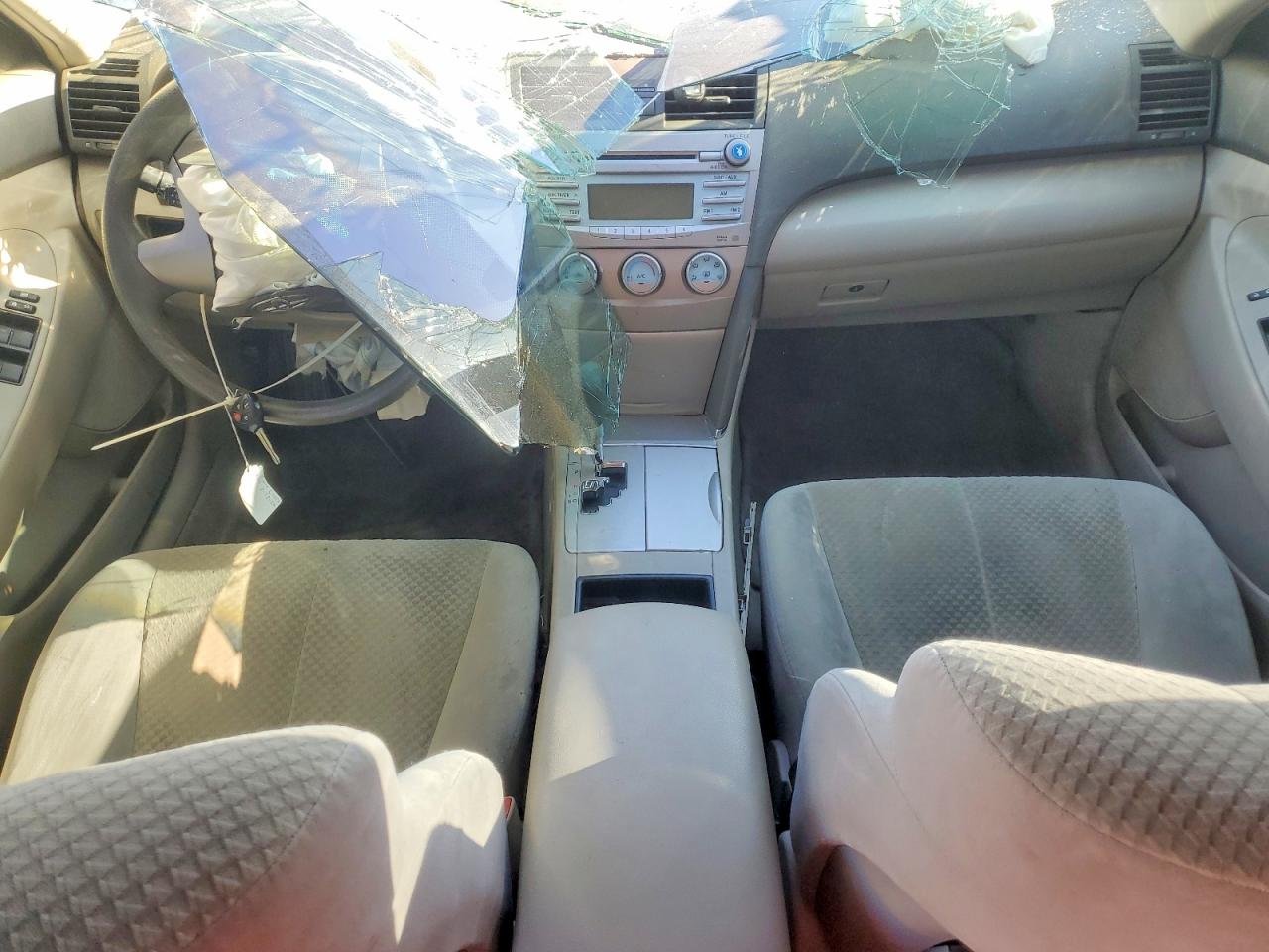 2007 Toyota Camry Le White vin: 4T1BE46K27U670545