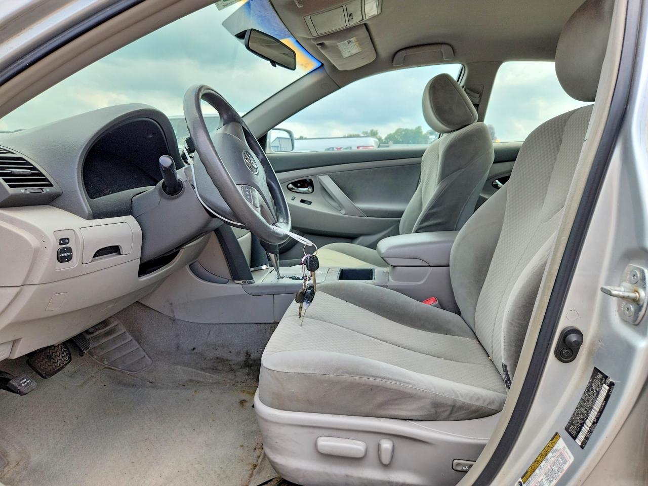 2007 Toyota Camry Le Серебряный vin: 4T1BE46K27U688964