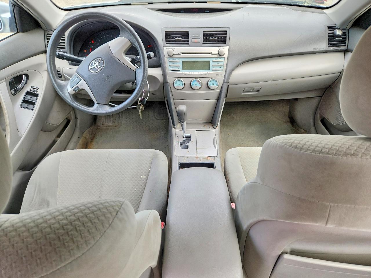 2007 Toyota Camry Le Серебряный vin: 4T1BE46K27U688964