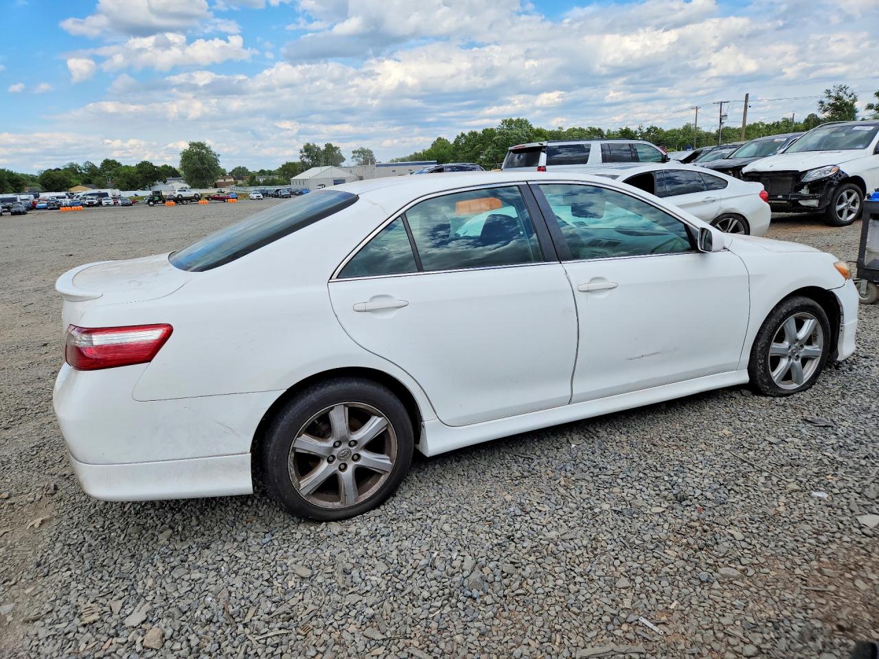 2007 Toyota Camry White vin: 4T1BE46K27U707061