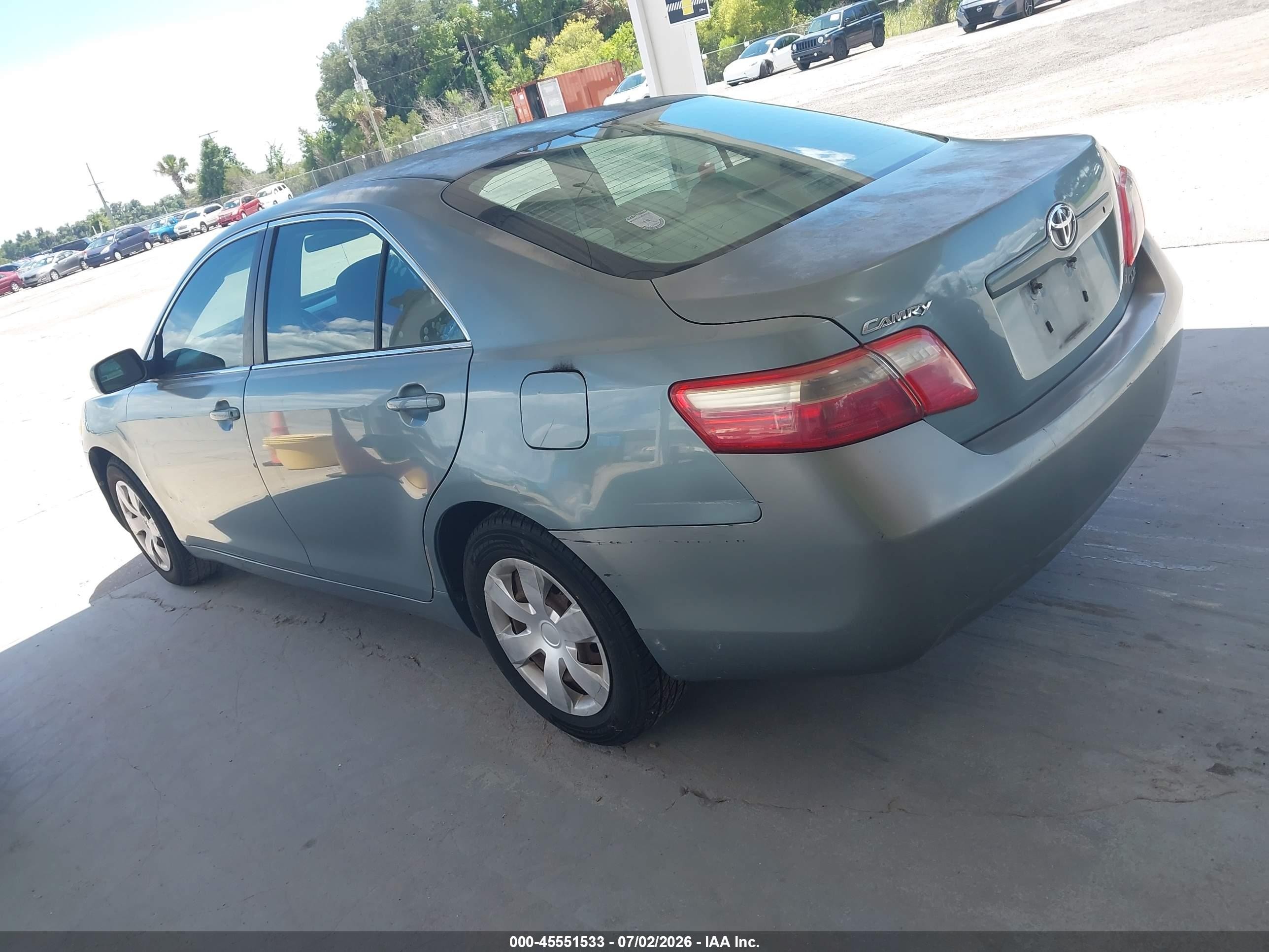2007 Toyota Camry Le Gray vin: 4T1BE46K27U724040