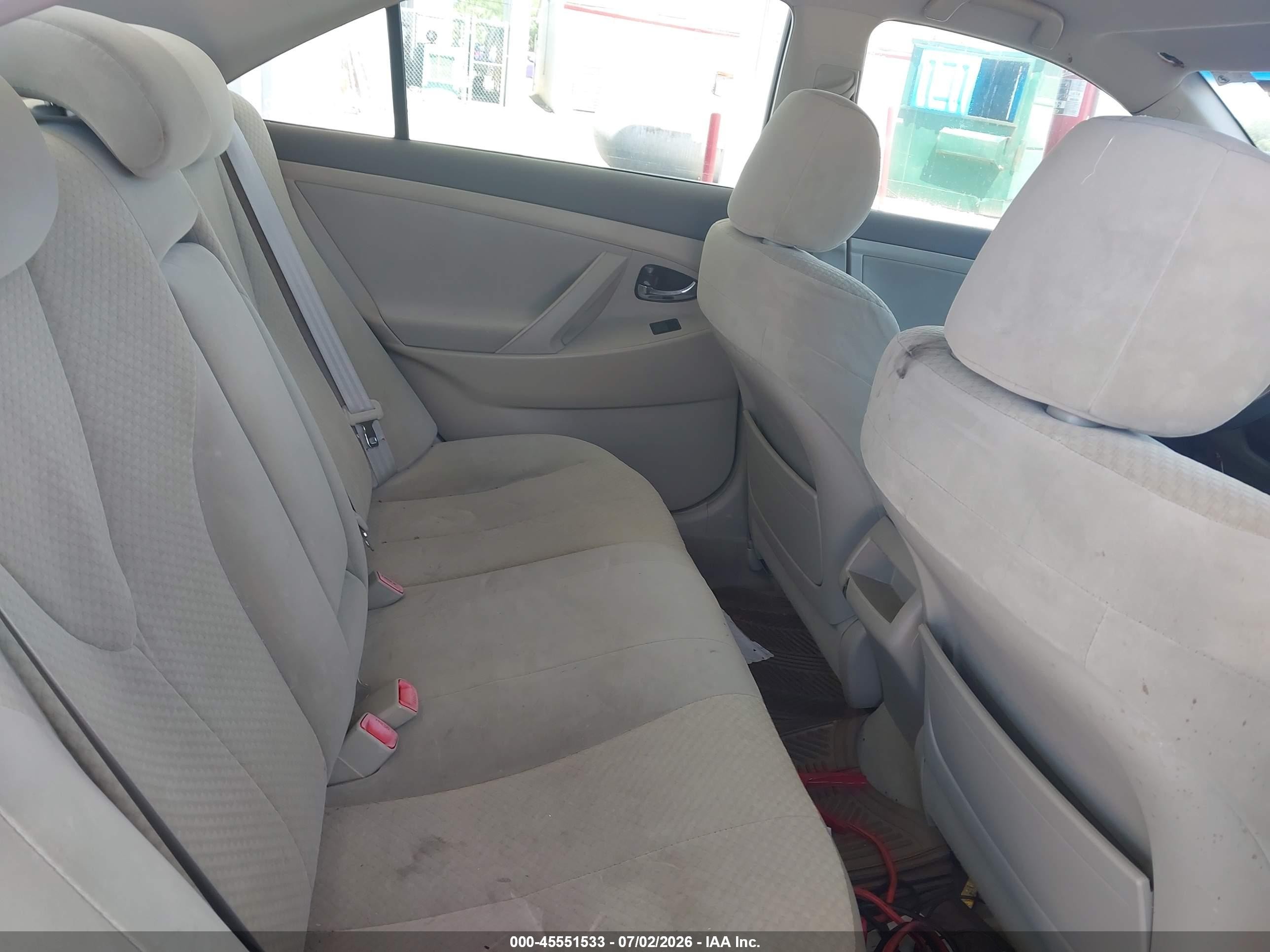 2007 Toyota Camry Le Gray vin: 4T1BE46K27U724040