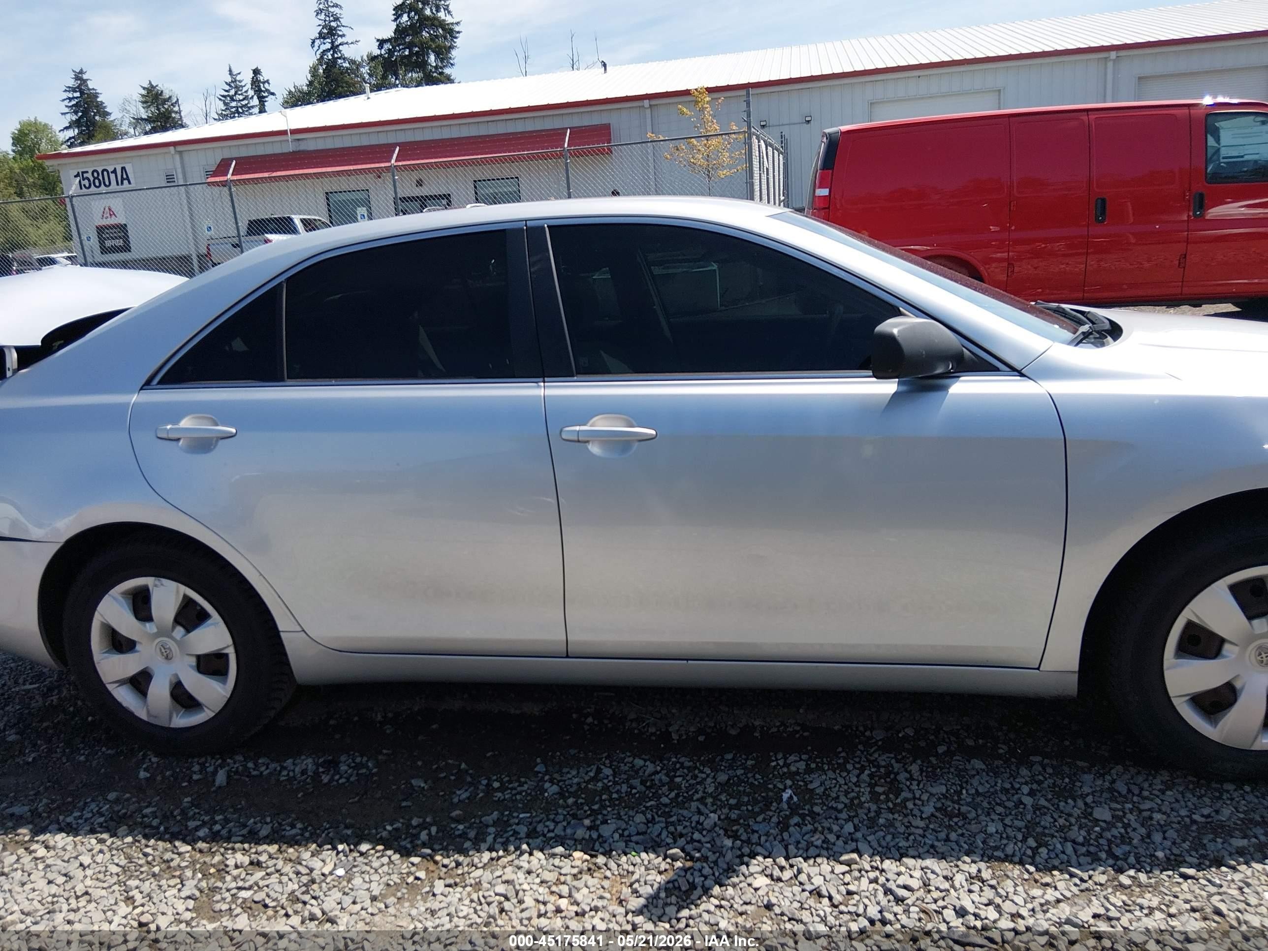 2008 Toyota Camry Le Silver vin: 4T1BE46K28U208889