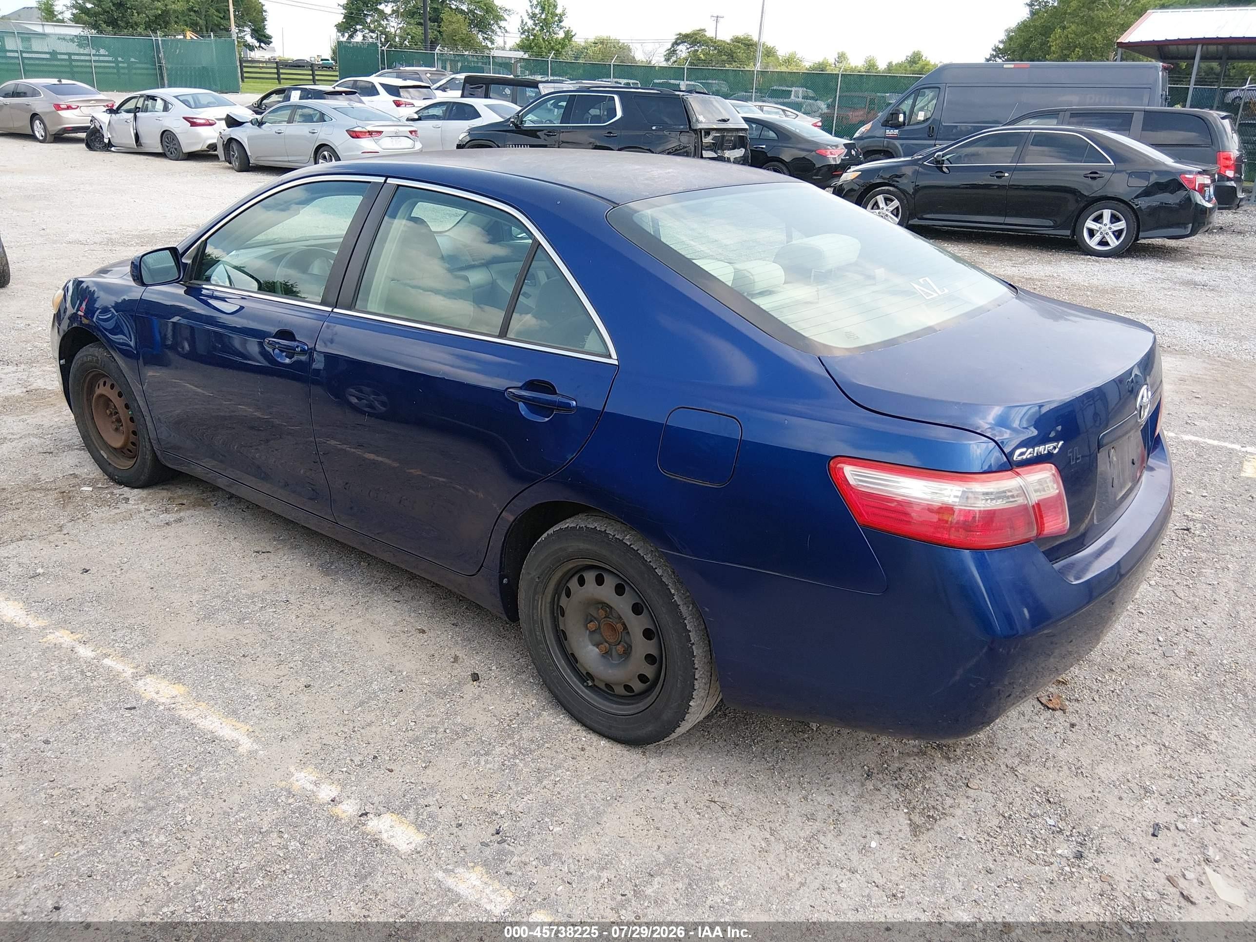 2008 Toyota Camry Le Blue vin: 4T1BE46K28U214028
