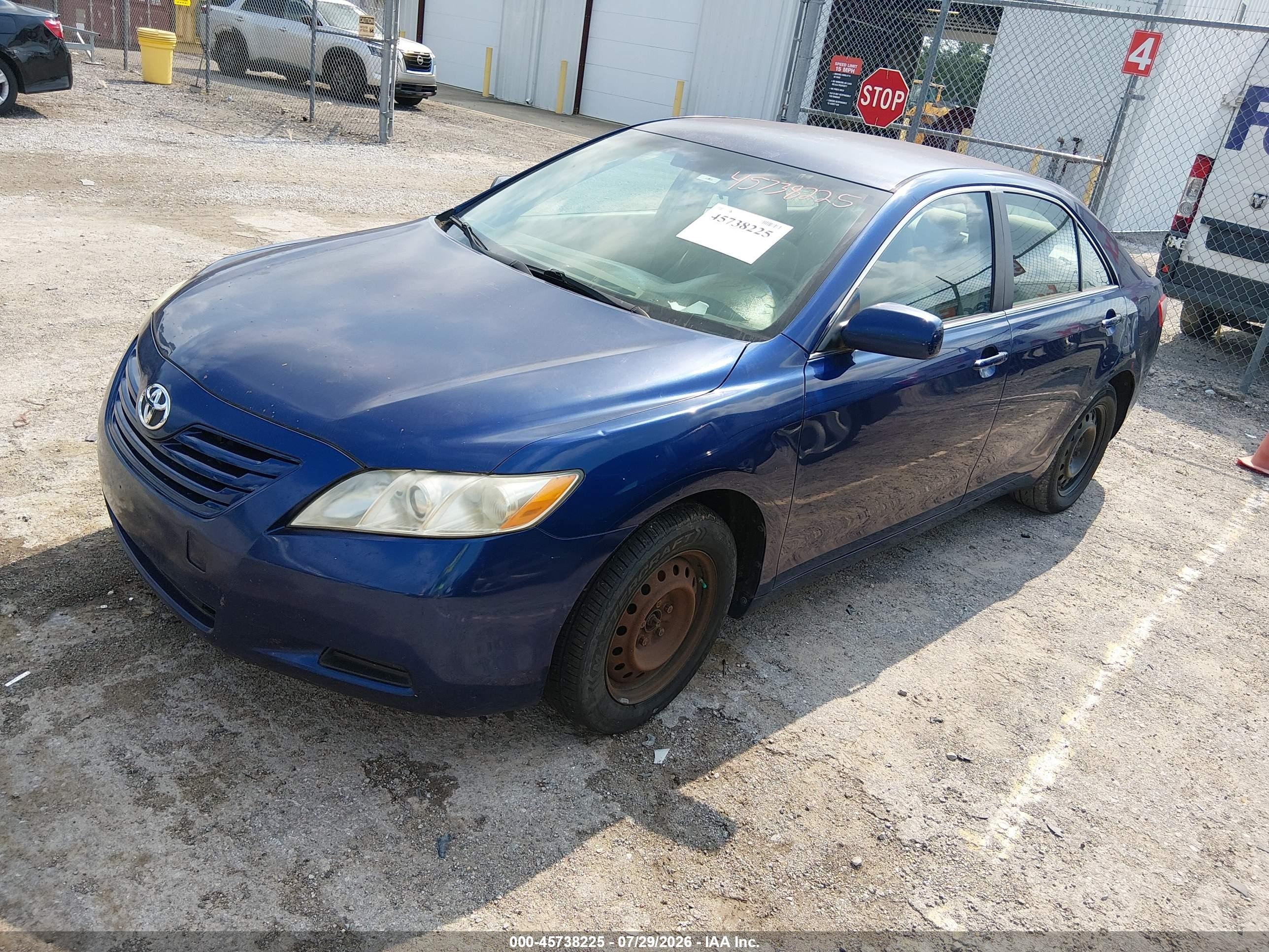 2008 Toyota Camry Le Blue vin: 4T1BE46K28U214028