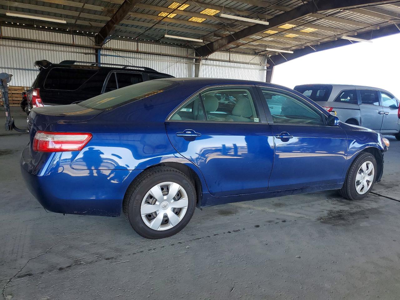 2008 Toyota Camry Base Blue vin: 4T1BE46K28U229077