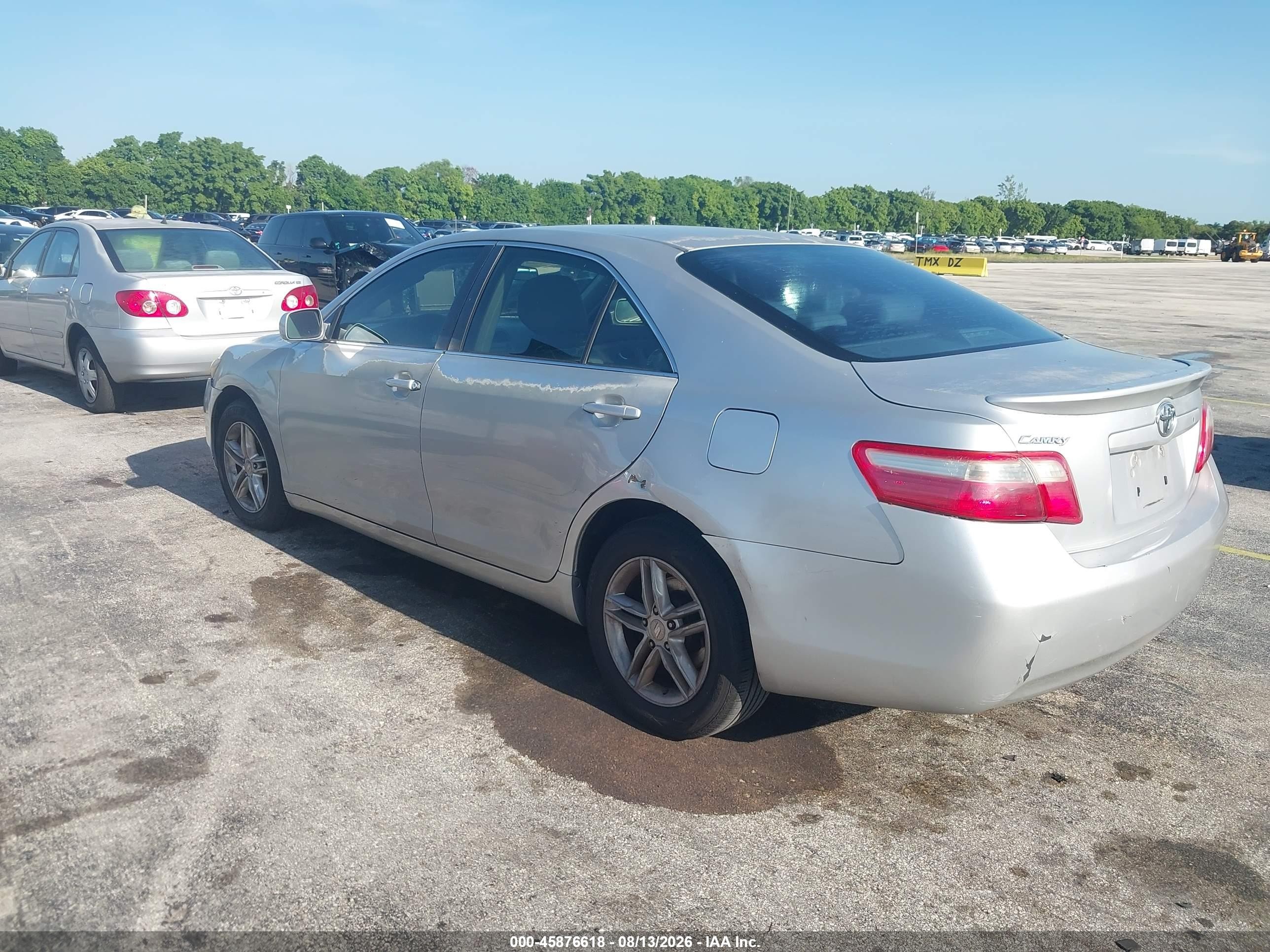 2008 Toyota Camry   Silver vin: 4T1BE46K28U231847