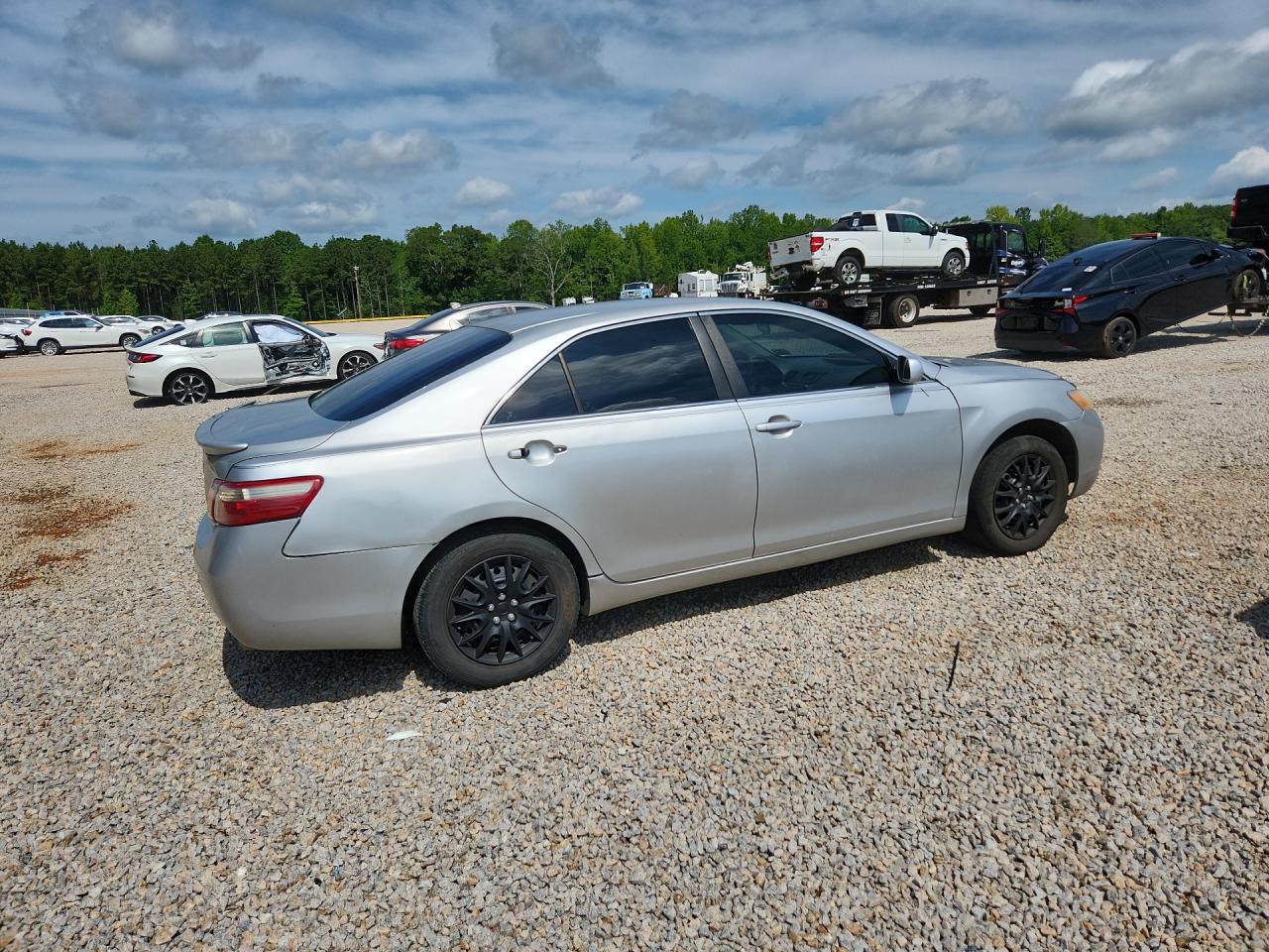 2008 Toyota Camry Le Silver vin: 4T1BE46K28U239317